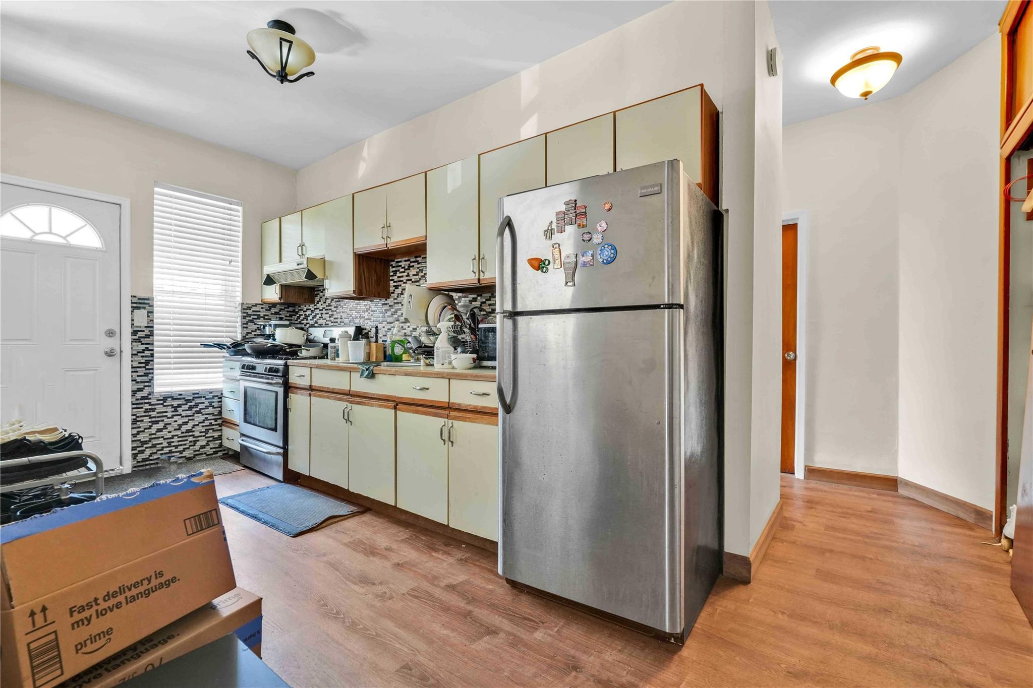 Single Family 23rd  Queens, NY 11105, MLS-882096-9