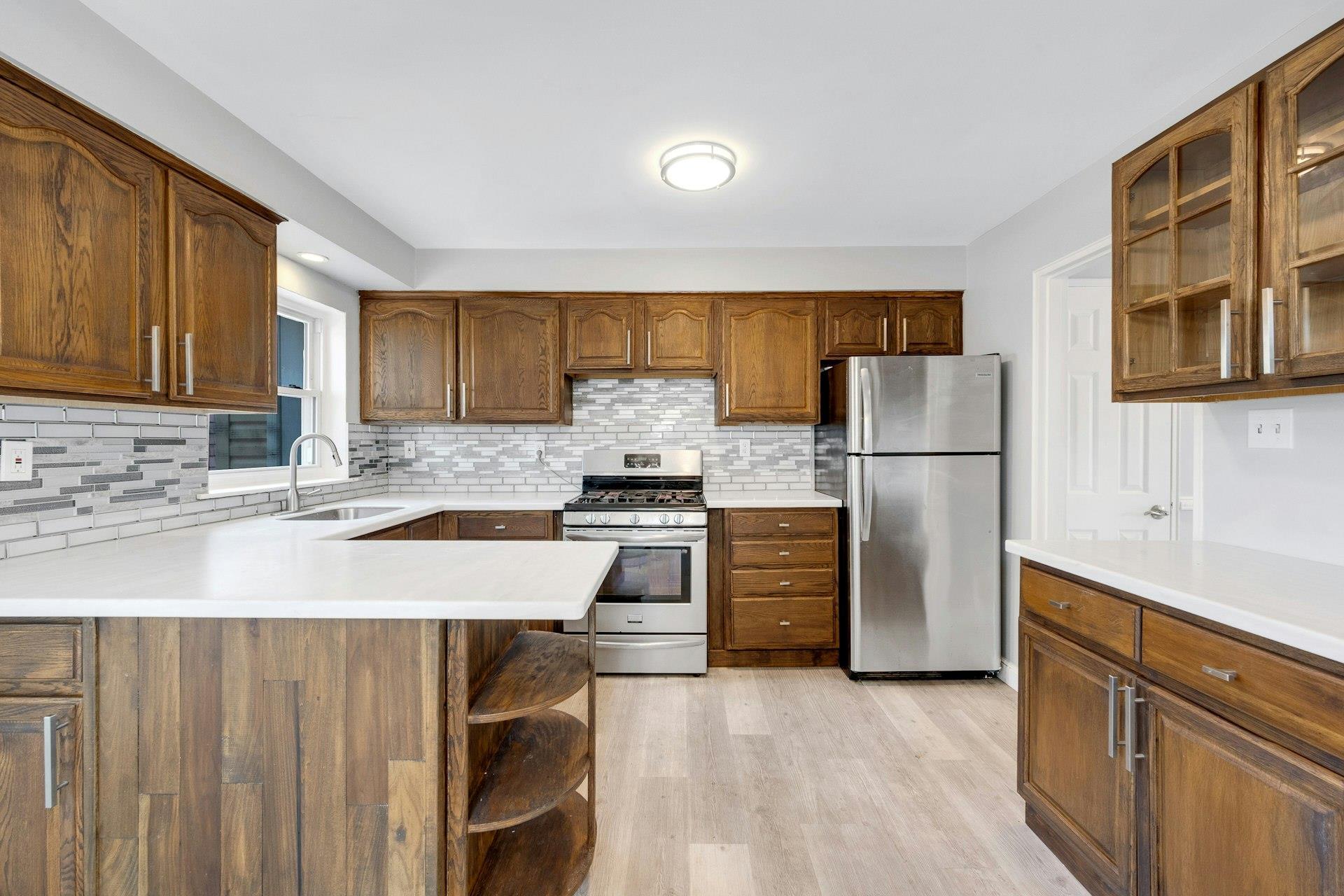 Single Family Vincent  Bronx, NY 10465, MLS-882111-10