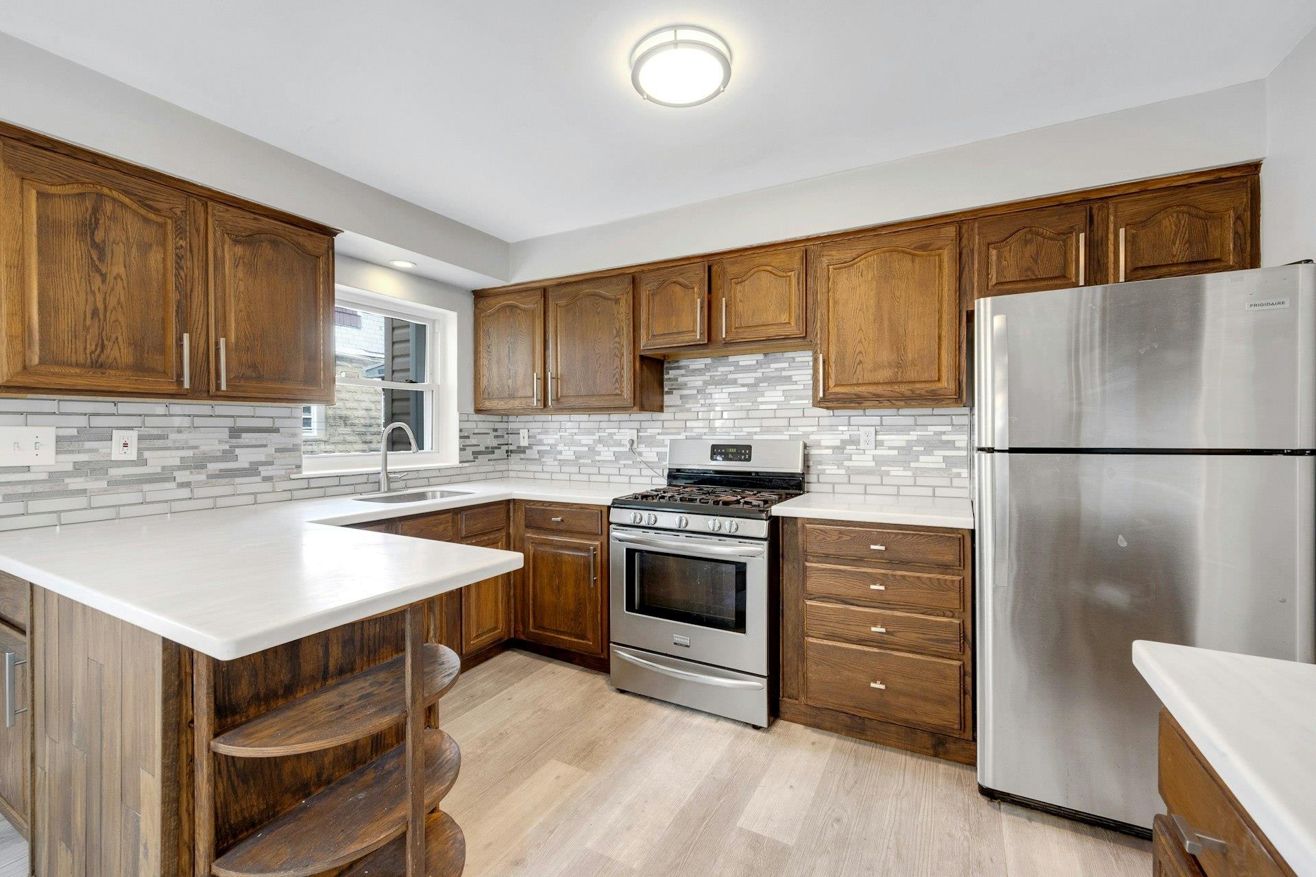 Single Family Vincent  Bronx, NY 10465, MLS-882111-11