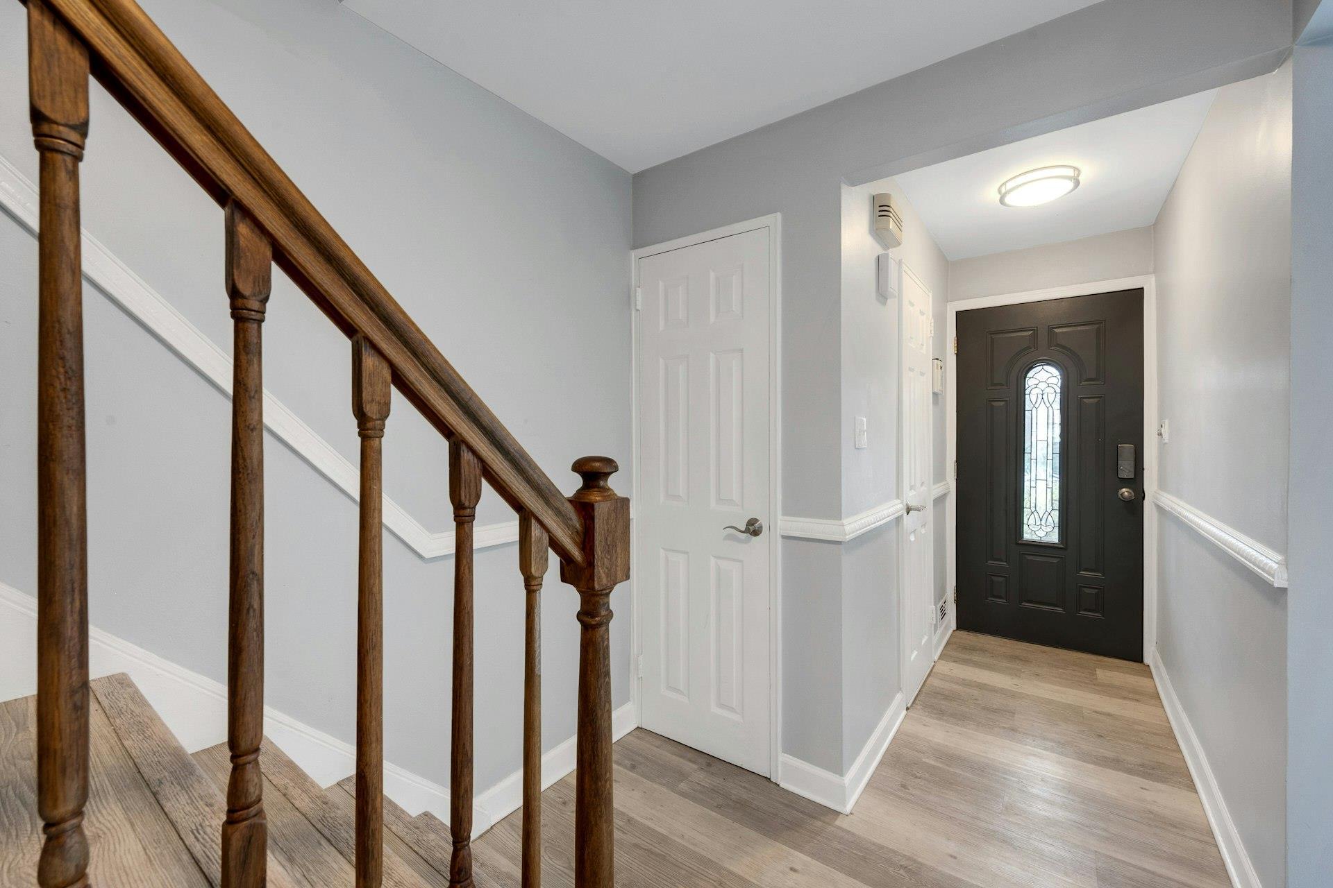 Single Family Vincent  Bronx, NY 10465, MLS-882111-3