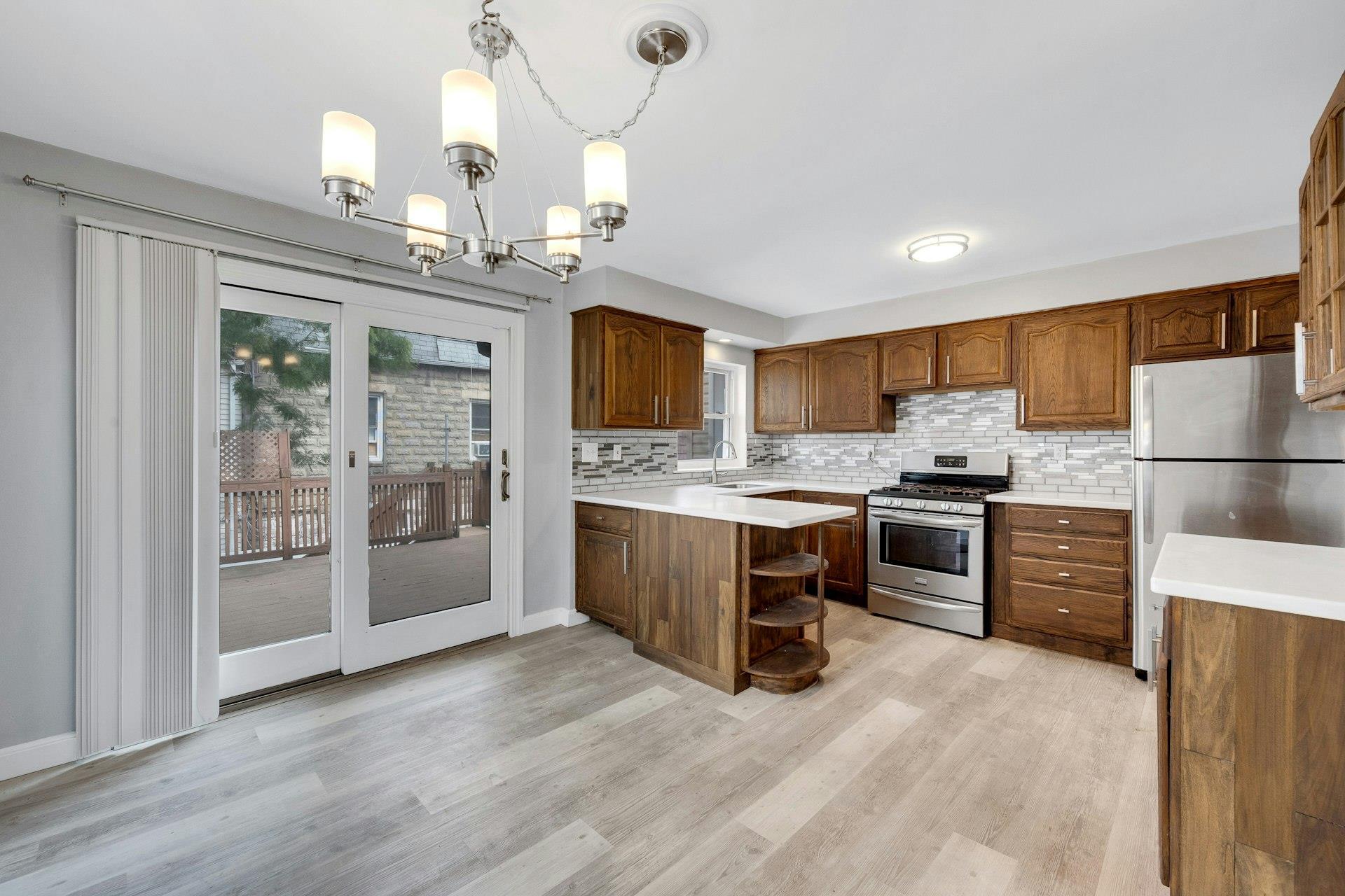 Single Family Vincent  Bronx, NY 10465, MLS-882111-9