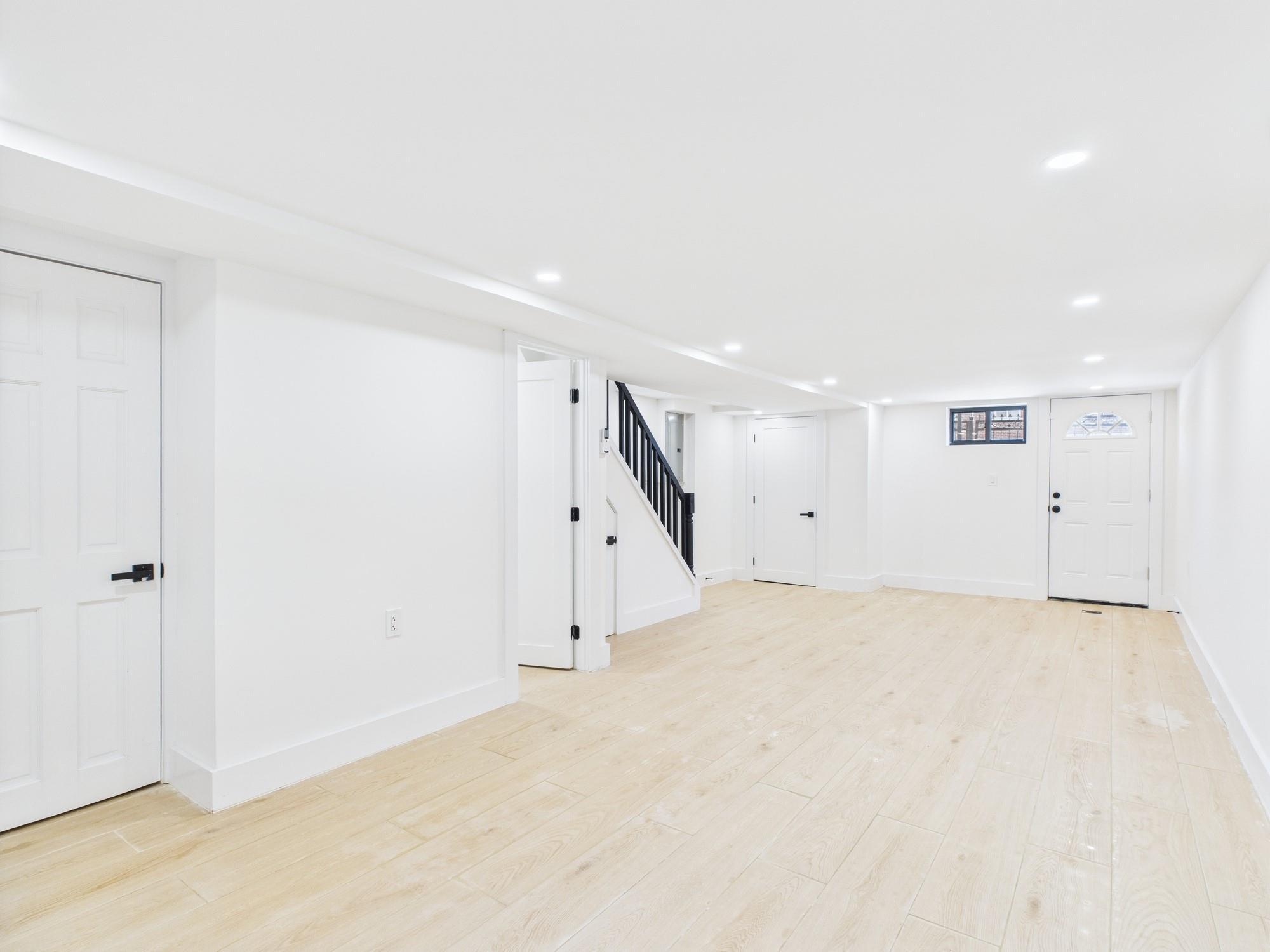 Single Family 223rd  Bronx, NY 10466, MLS-882116-14
