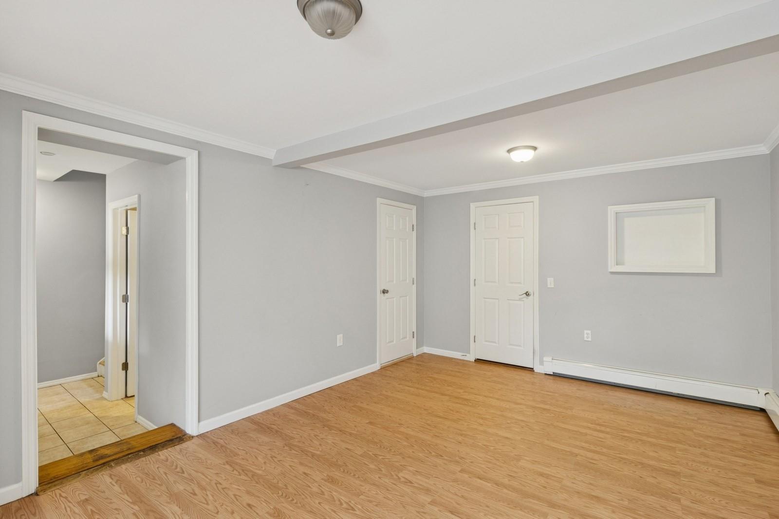 Single Family Hewlett  Suffolk County, NY 11789, MLS-882130-19