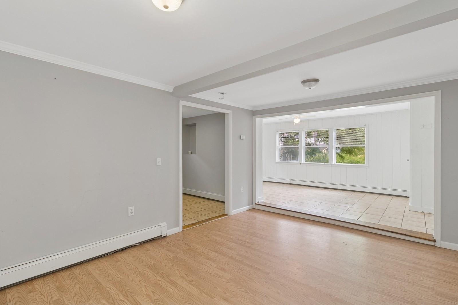 Single Family Hewlett  Suffolk County, NY 11789, MLS-882130-21