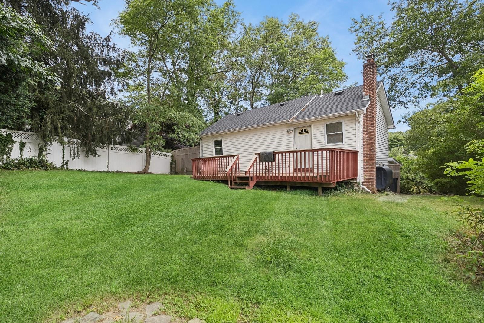 Single Family Hewlett  Suffolk County, NY 11789, MLS-882130-5