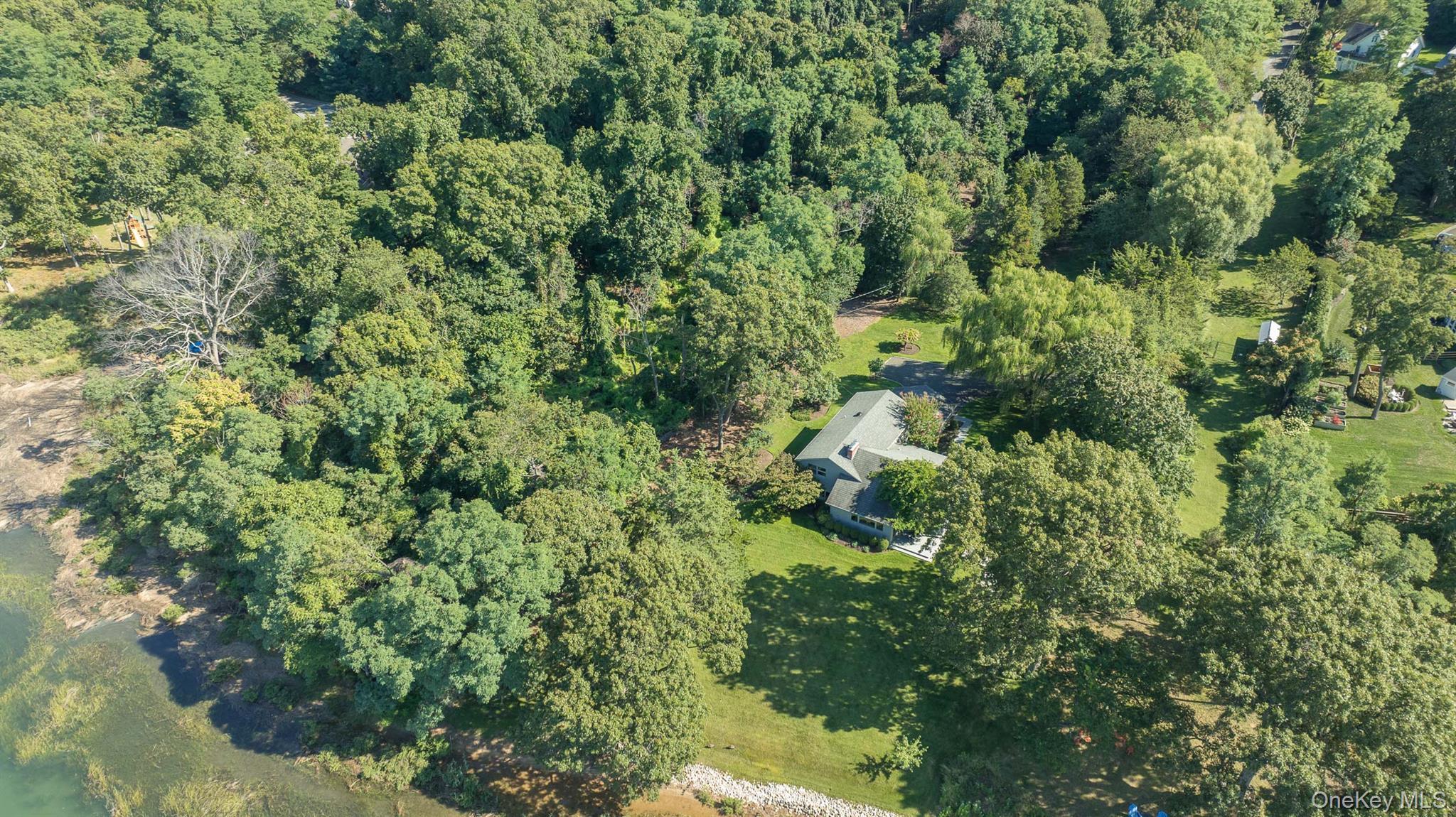 Single Family Shore Suffolk County, NY 11733, MLS-882132-32