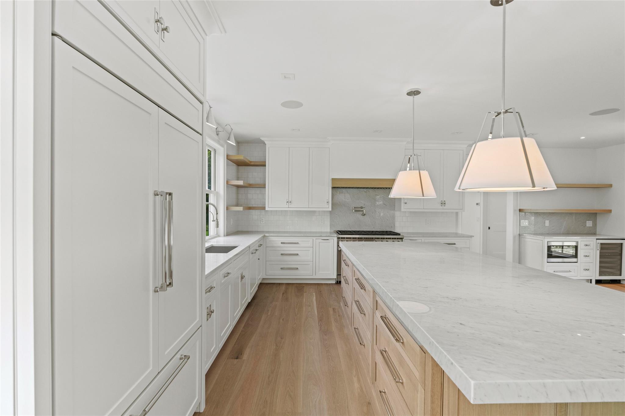 Single Family South  Suffolk County, NY 11977, MLS-882136-17