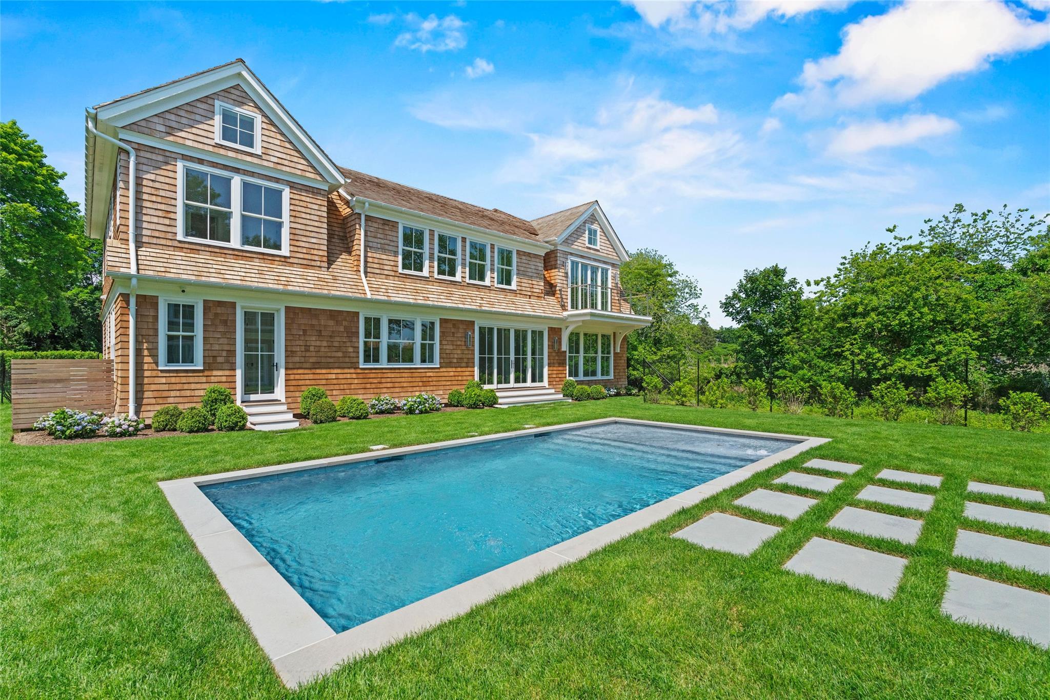Single Family South  Suffolk County, NY 11977, MLS-882136-26