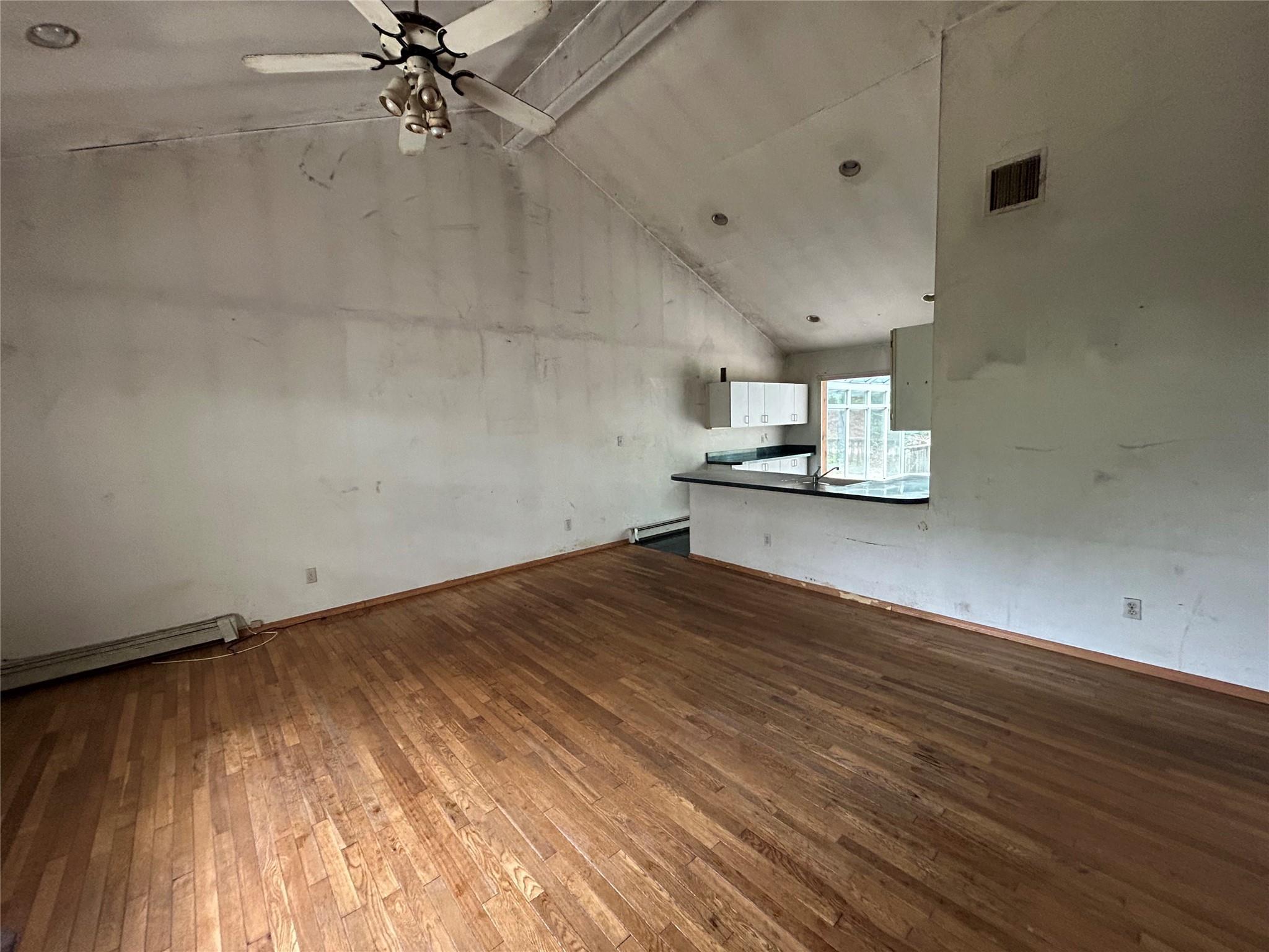 Single Family Locust  Suffolk County, NY 11778, MLS-882143-4