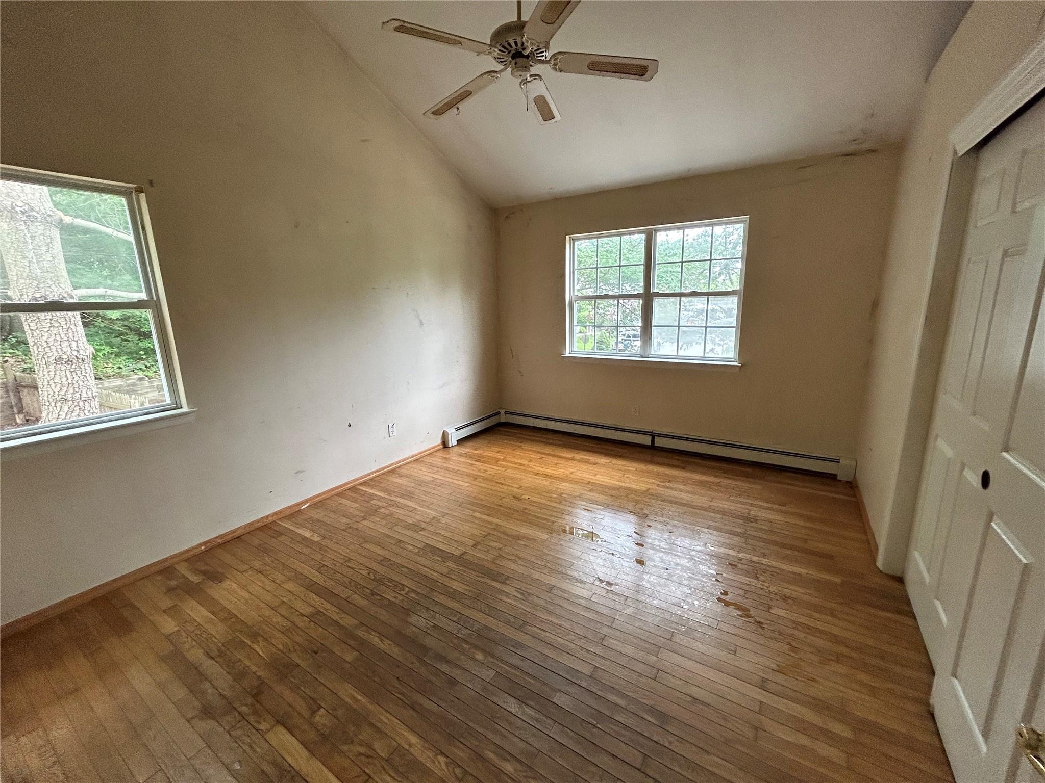 Single Family Locust  Suffolk County, NY 11778, MLS-882143-7