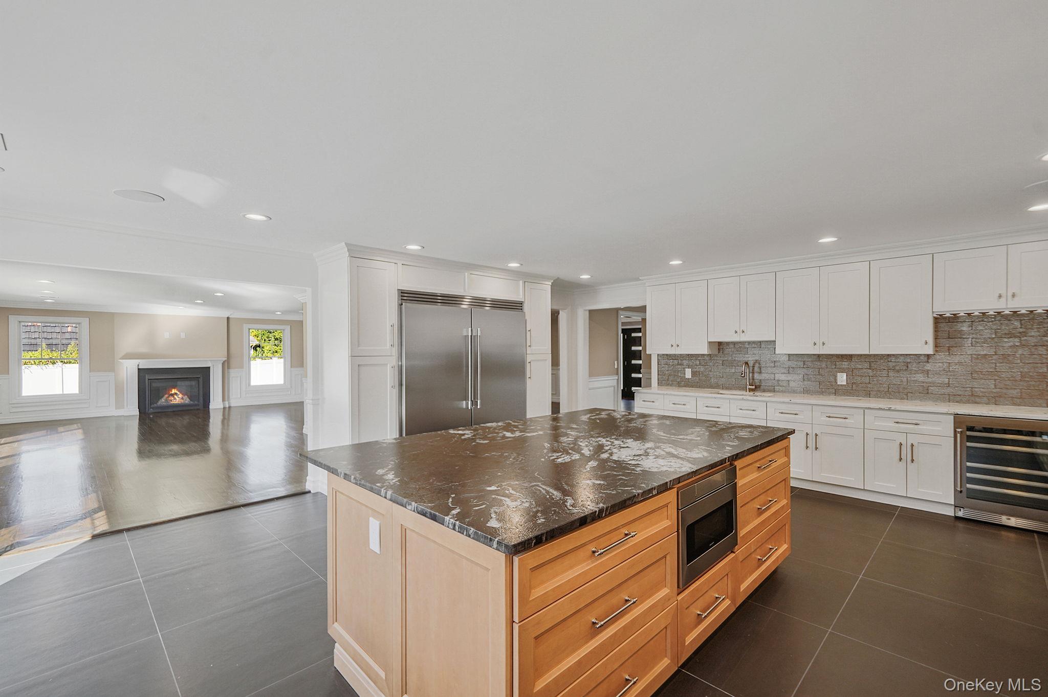 Single Family Quintree Suffolk County, NY 11747, MLS-882154-18