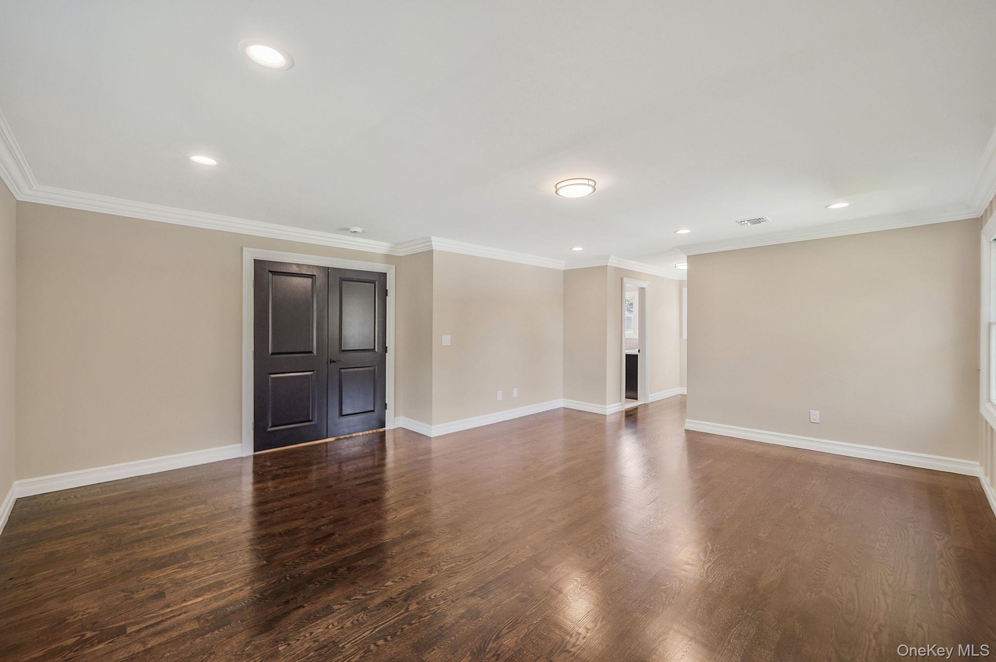 Single Family Quintree Suffolk County, NY 11747, MLS-882154-29