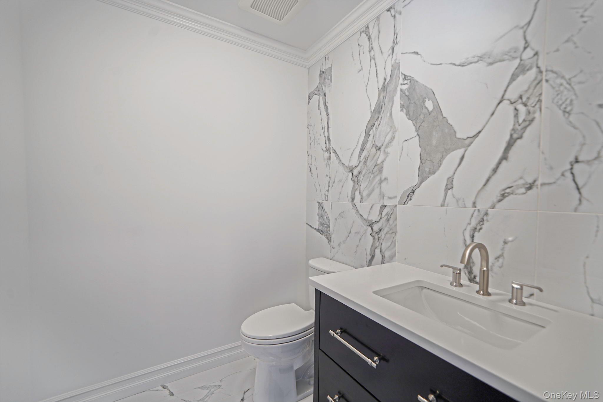 Single Family Quintree Suffolk County, NY 11747, MLS-882154-7