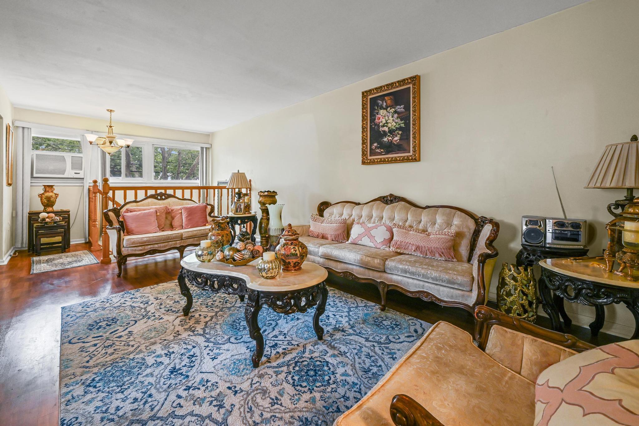 Single Family Weller  Queens, NY 11422, MLS-882156-3