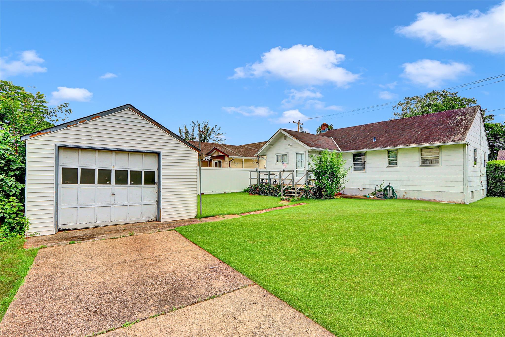 Single Family Nevada  Nassau County, NY 11801, MLS-882178-16