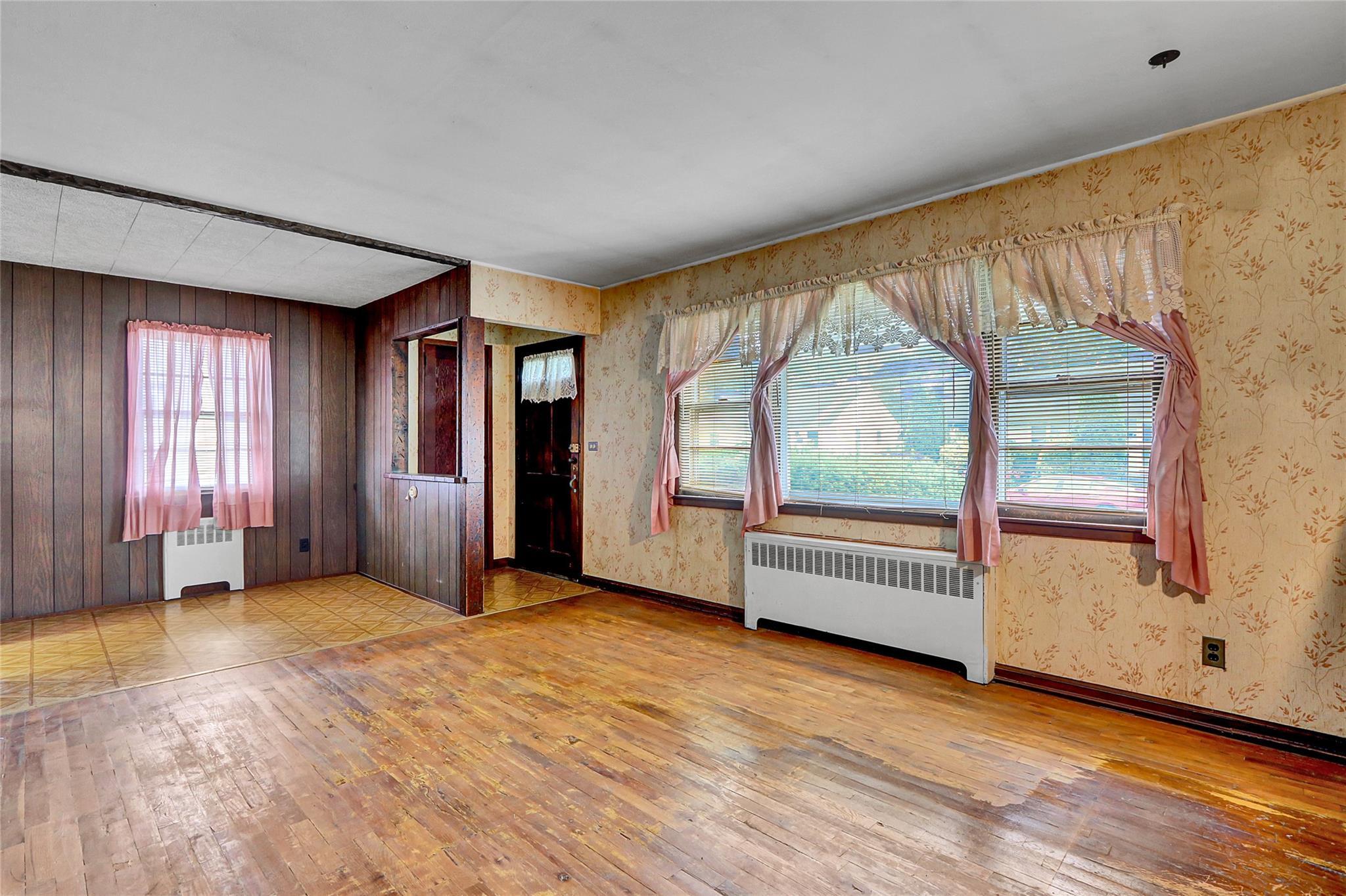 Single Family Nevada  Nassau County, NY 11801, MLS-882178-3