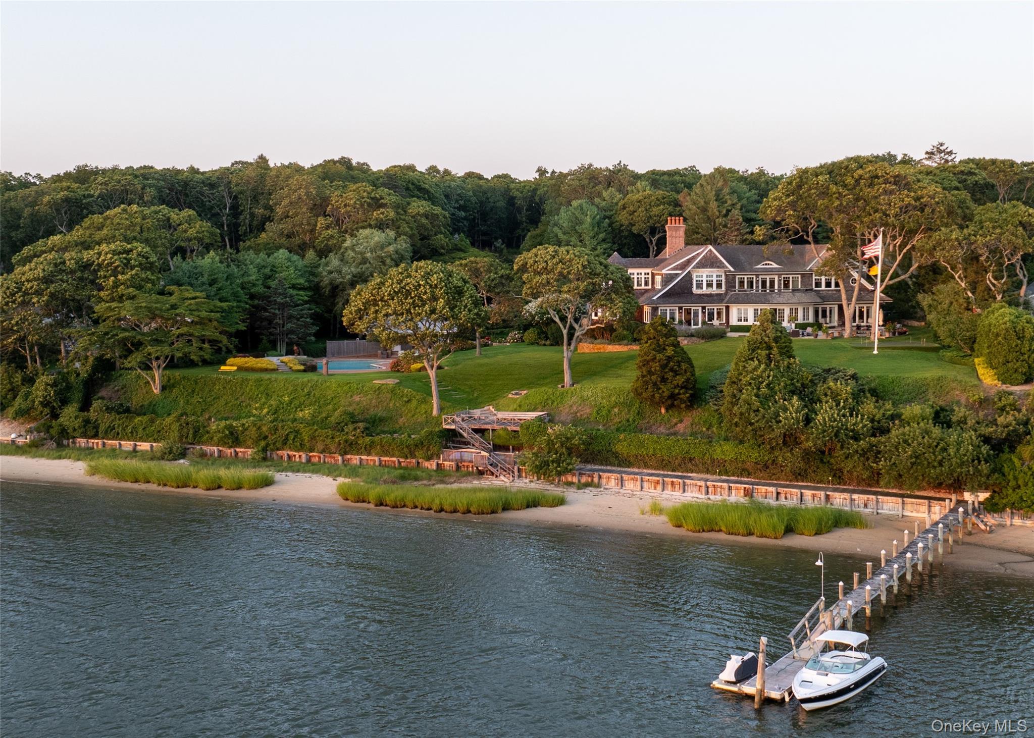 Single Family Cove Suffolk County, NY 11935, MLS-882187-48