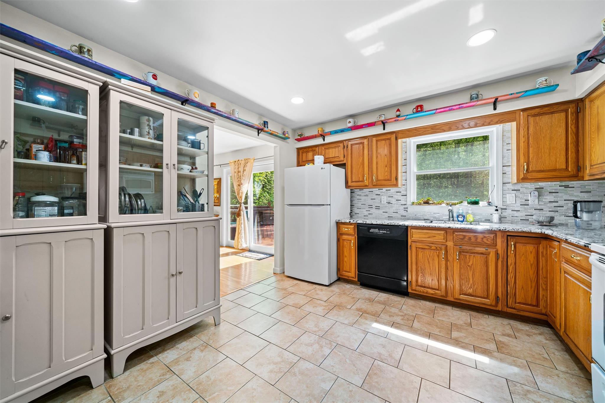 Single Family Twin Arch  Orange County, NY 12575, MLS-882224-13