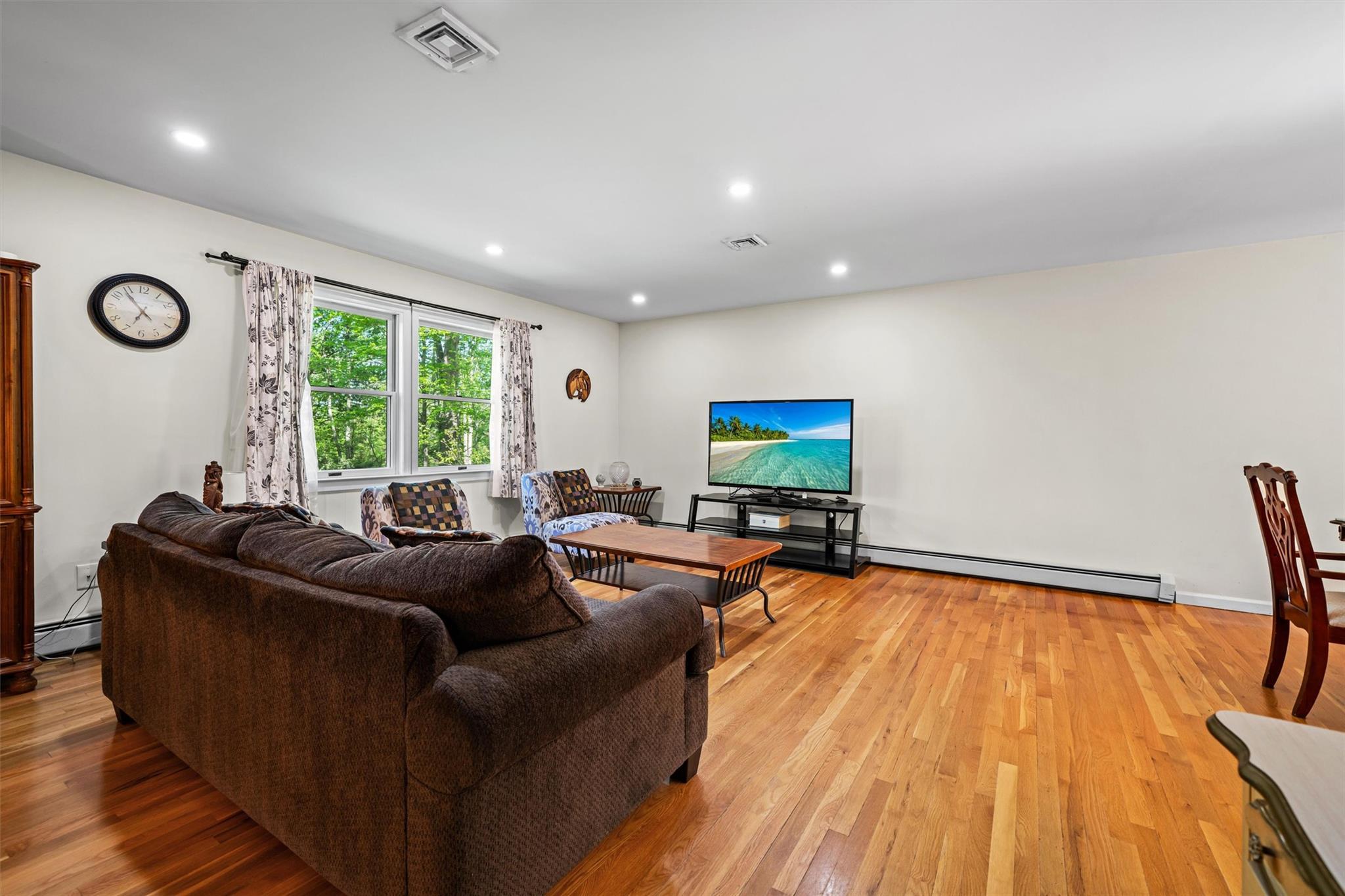 Single Family Twin Arch  Orange County, NY 12575, MLS-882224-6