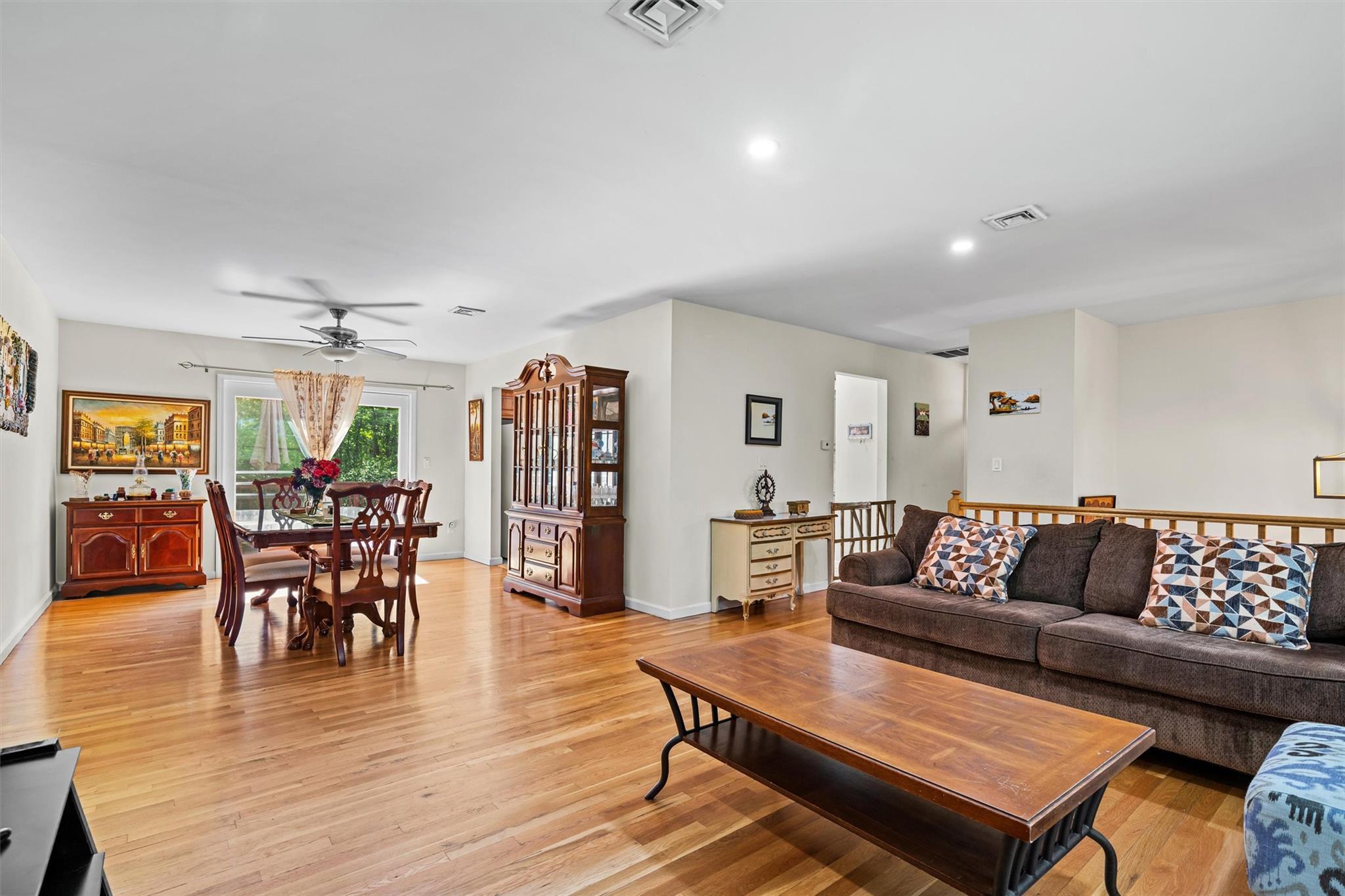 Single Family Twin Arch  Orange County, NY 12575, MLS-882224-8