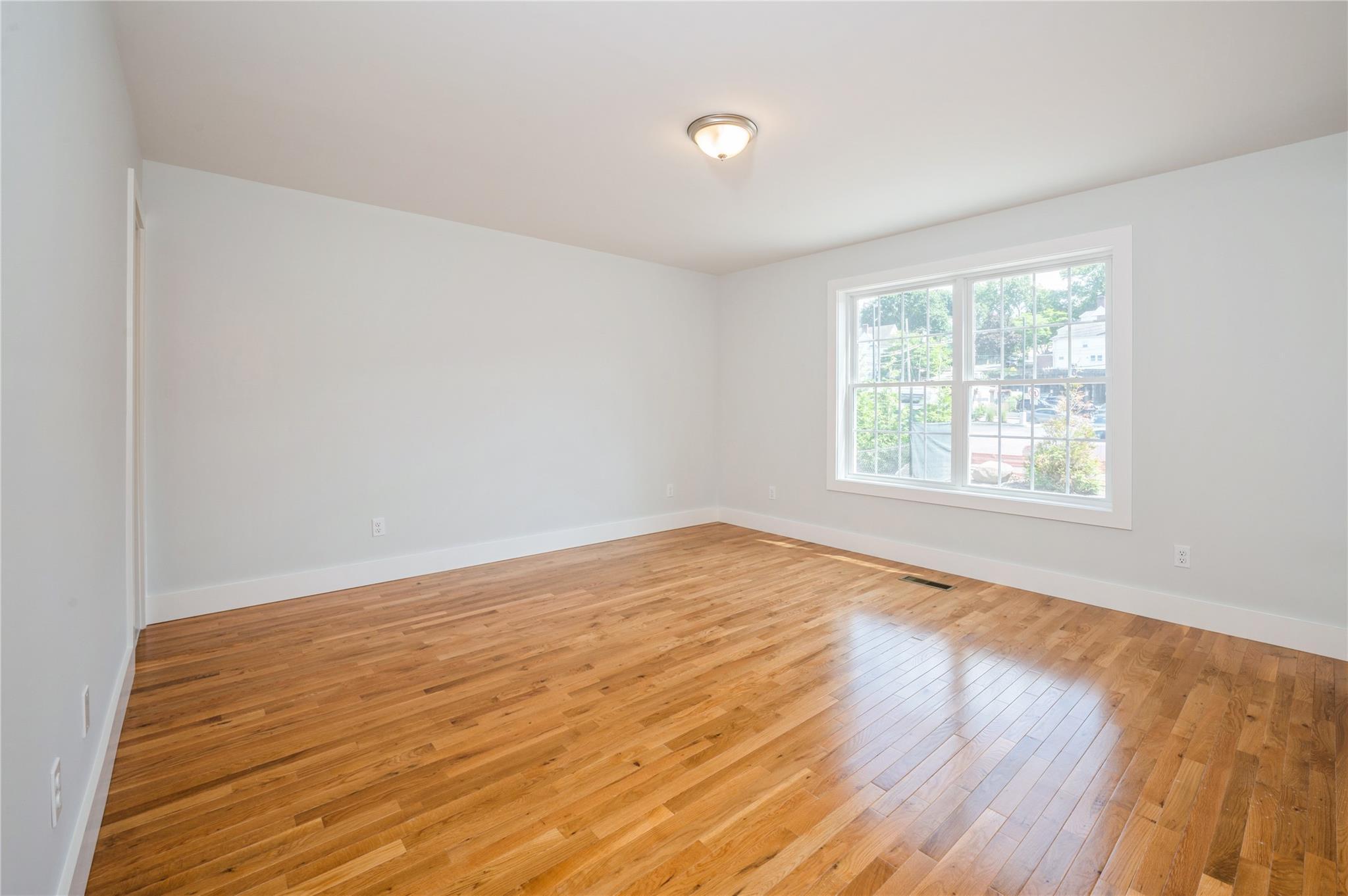 Single Family Clement Westchester County, NY 10710, MLS-882227-14