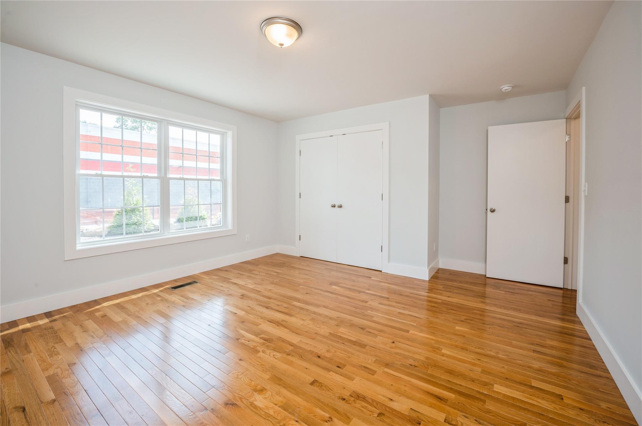 Single Family Clement Westchester County, NY 10710, MLS-882227-15