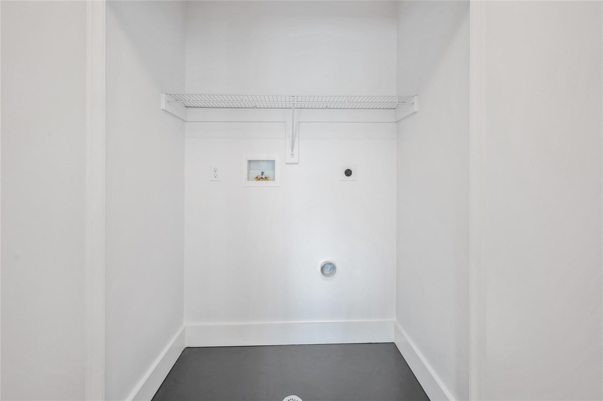 Single Family Clement Westchester County, NY 10710, MLS-882227-17