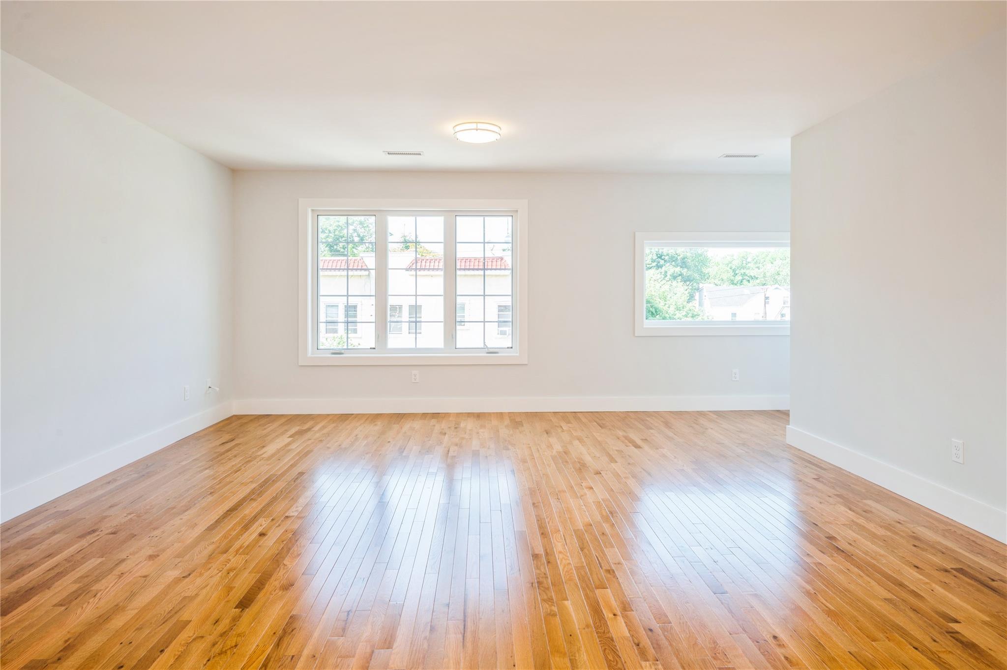 Single Family Clement Westchester County, NY 10710, MLS-882227-22