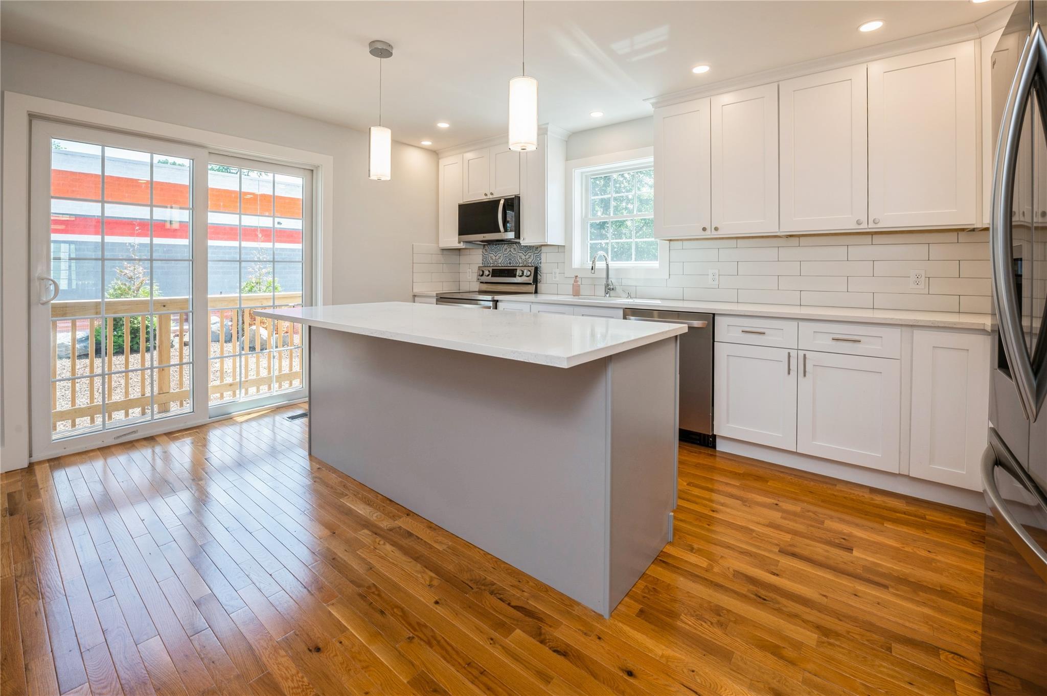 Single Family Clement Westchester County, NY 10710, MLS-882227-9