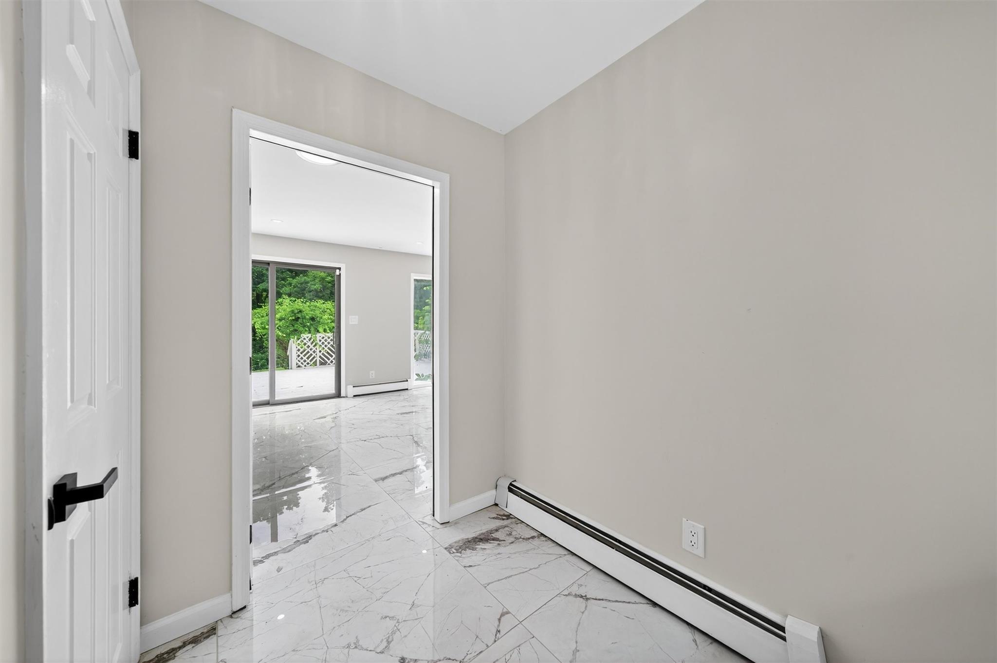 Single Family Station  Orange County, NY 12575, MLS-882278-5