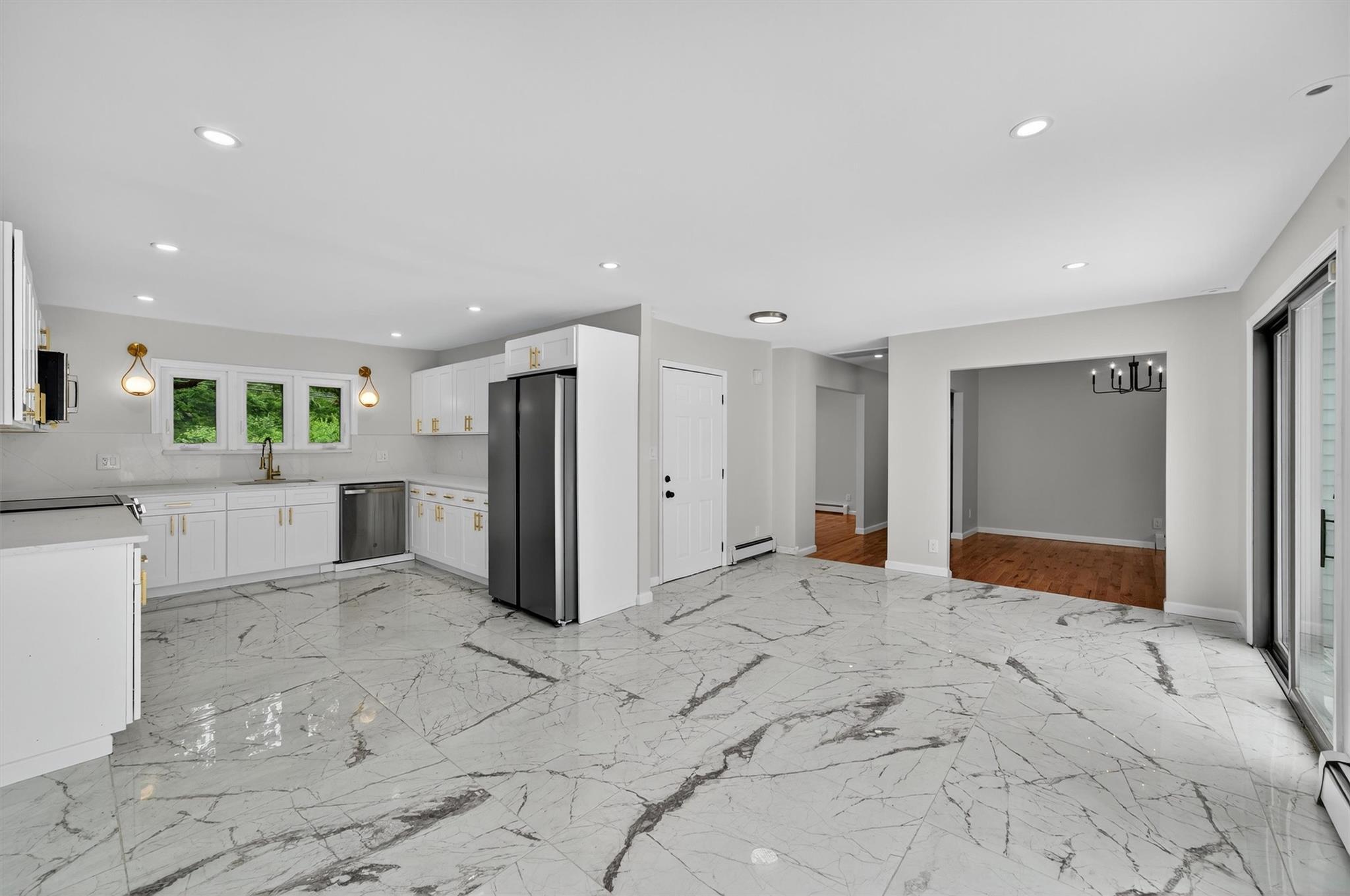 Single Family Station  Orange County, NY 12575, MLS-882278-9