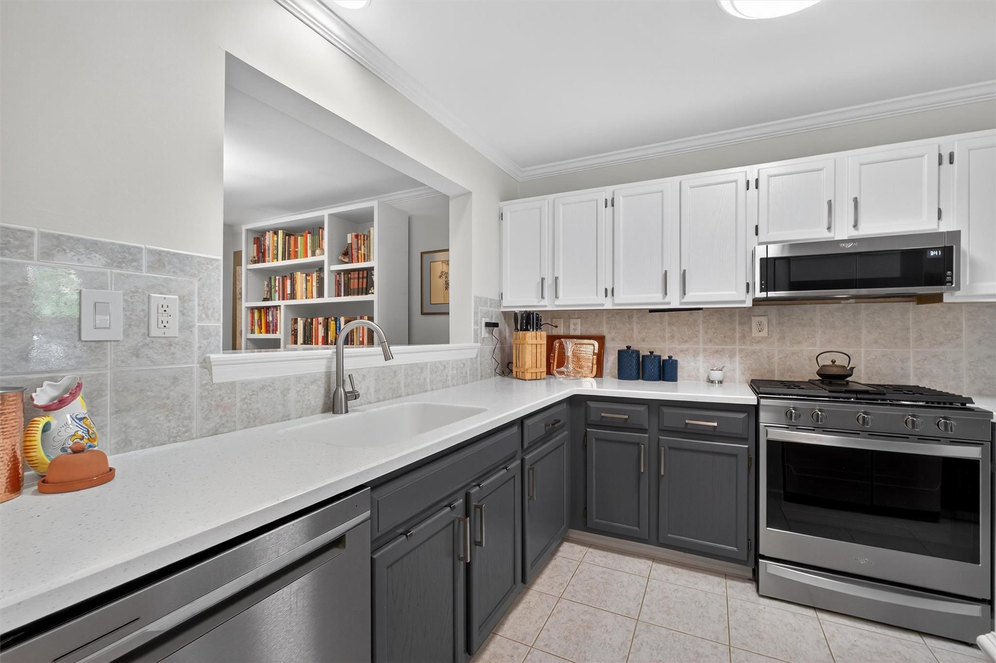 Single Family Prestwick  Dutchess County, NY 12603, MLS-882295-14