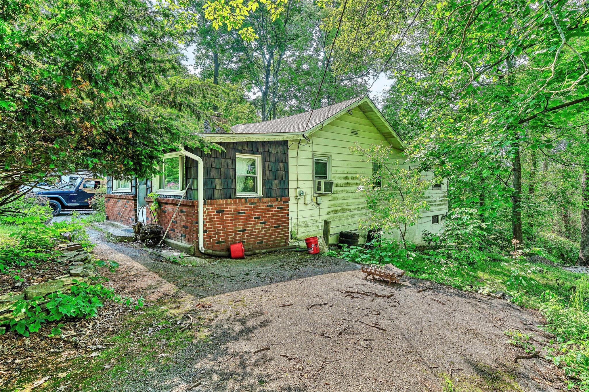 Single Family Silver  Orange County, NY 10950, MLS-882306-21
