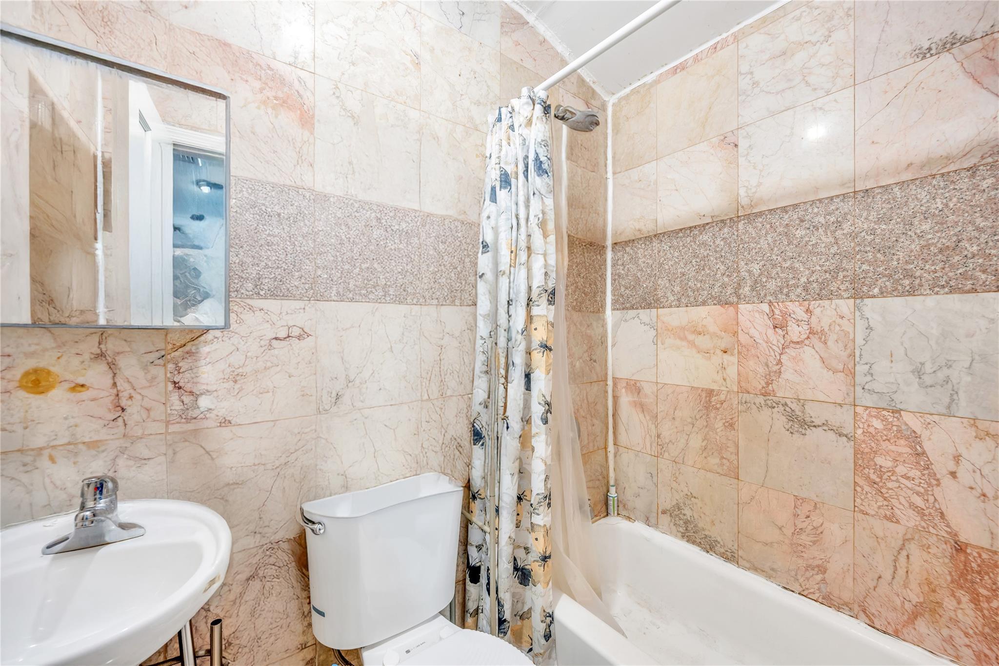 Single Family 119th Queens, NY 11412, MLS-882313-14