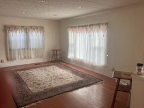 Single Family Old Country Road  Suffolk County, NY 11901, MLS-882329-2