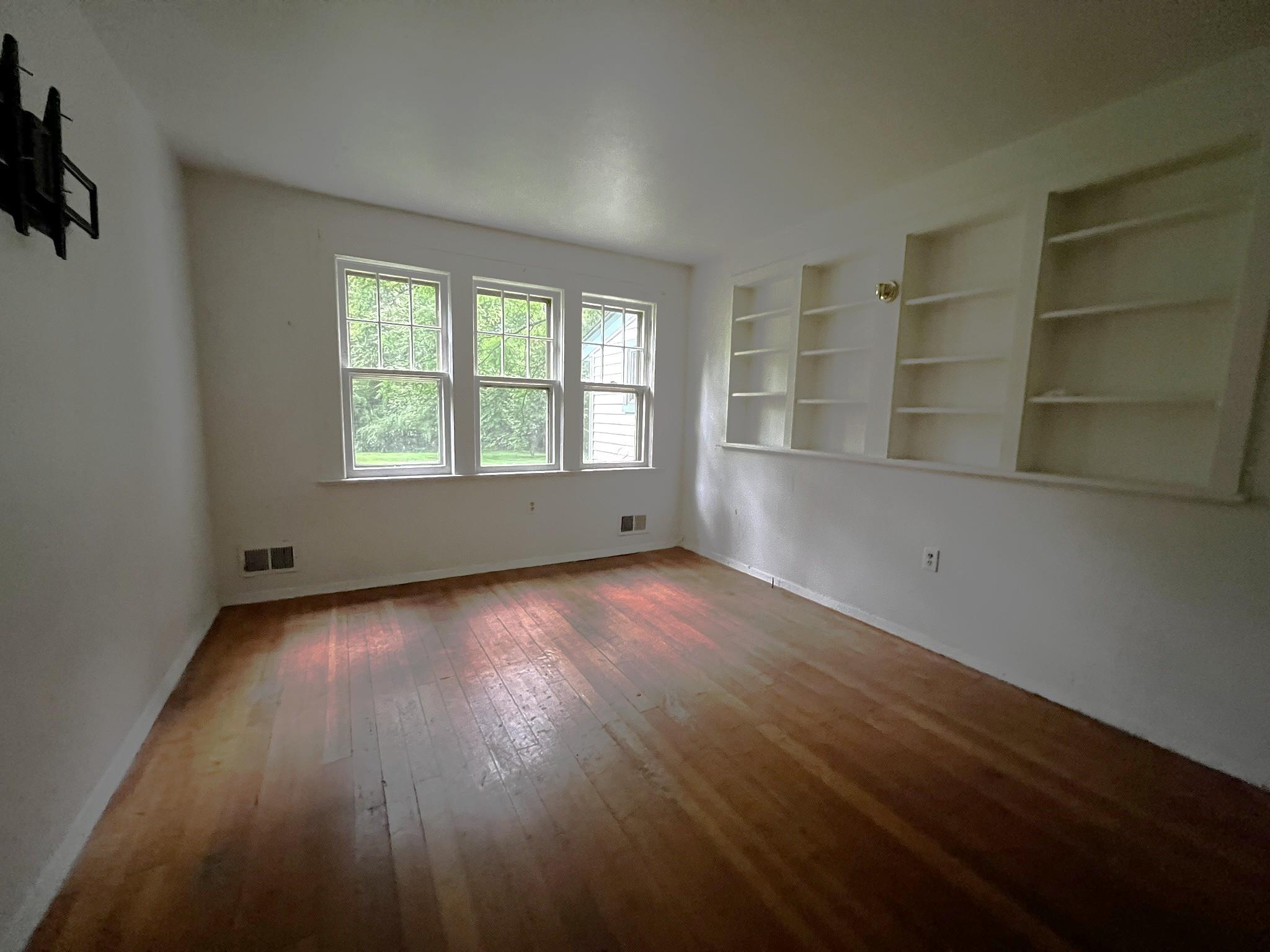 Single Family Briar  Westchester County, NY 10517, MLS-882350-24
