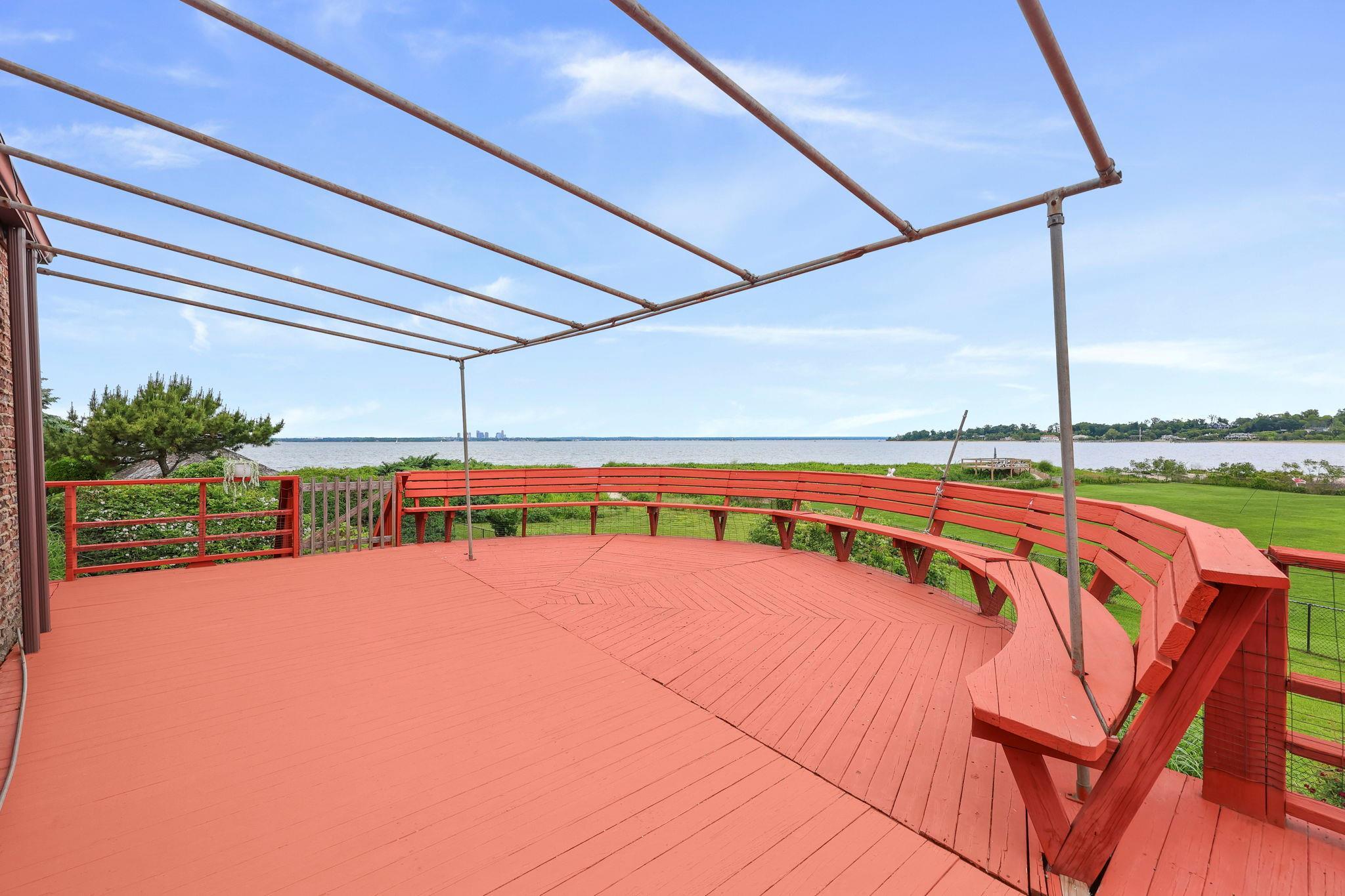 Single Family Cornwells Beach Road  Nassau County, NY 11050, MLS-882374-17