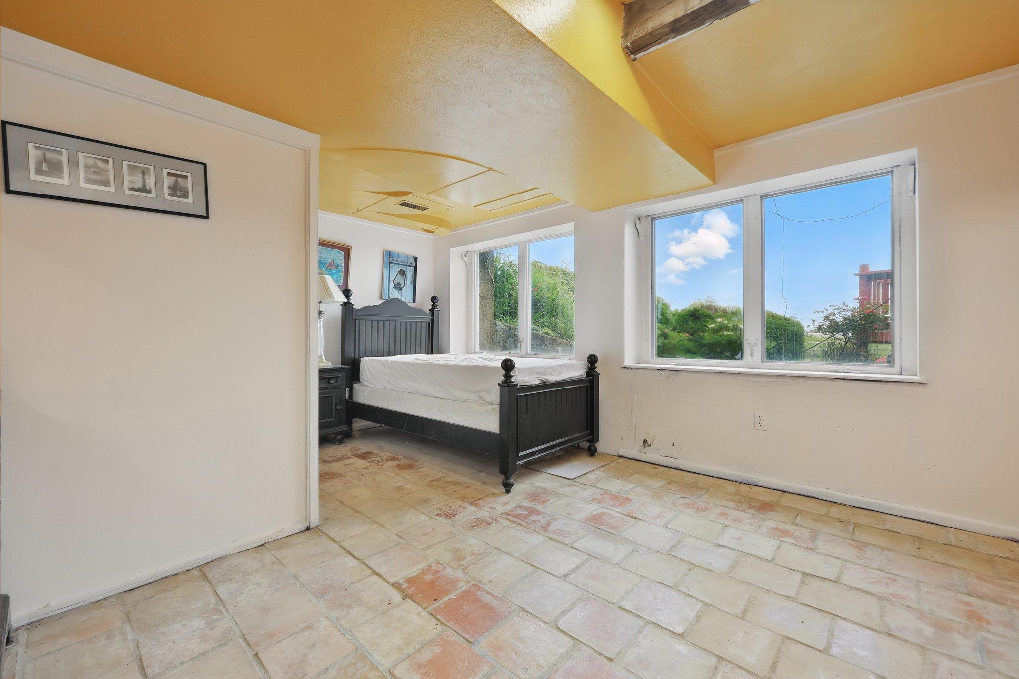 Single Family Cornwells Beach Road  Nassau County, NY 11050, MLS-882374-38