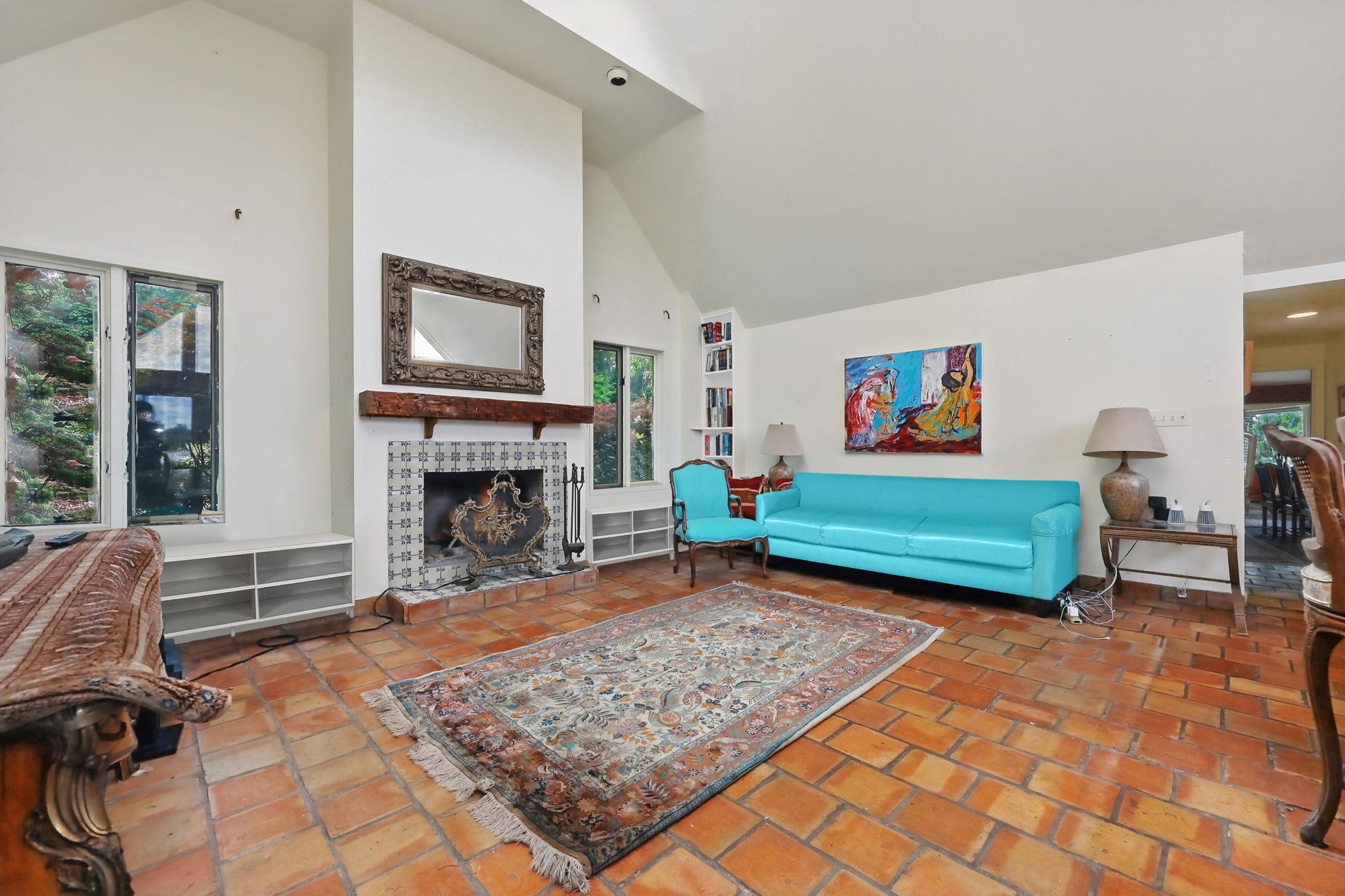 Single Family Cornwells Beach Road  Nassau County, NY 11050, MLS-882374-5