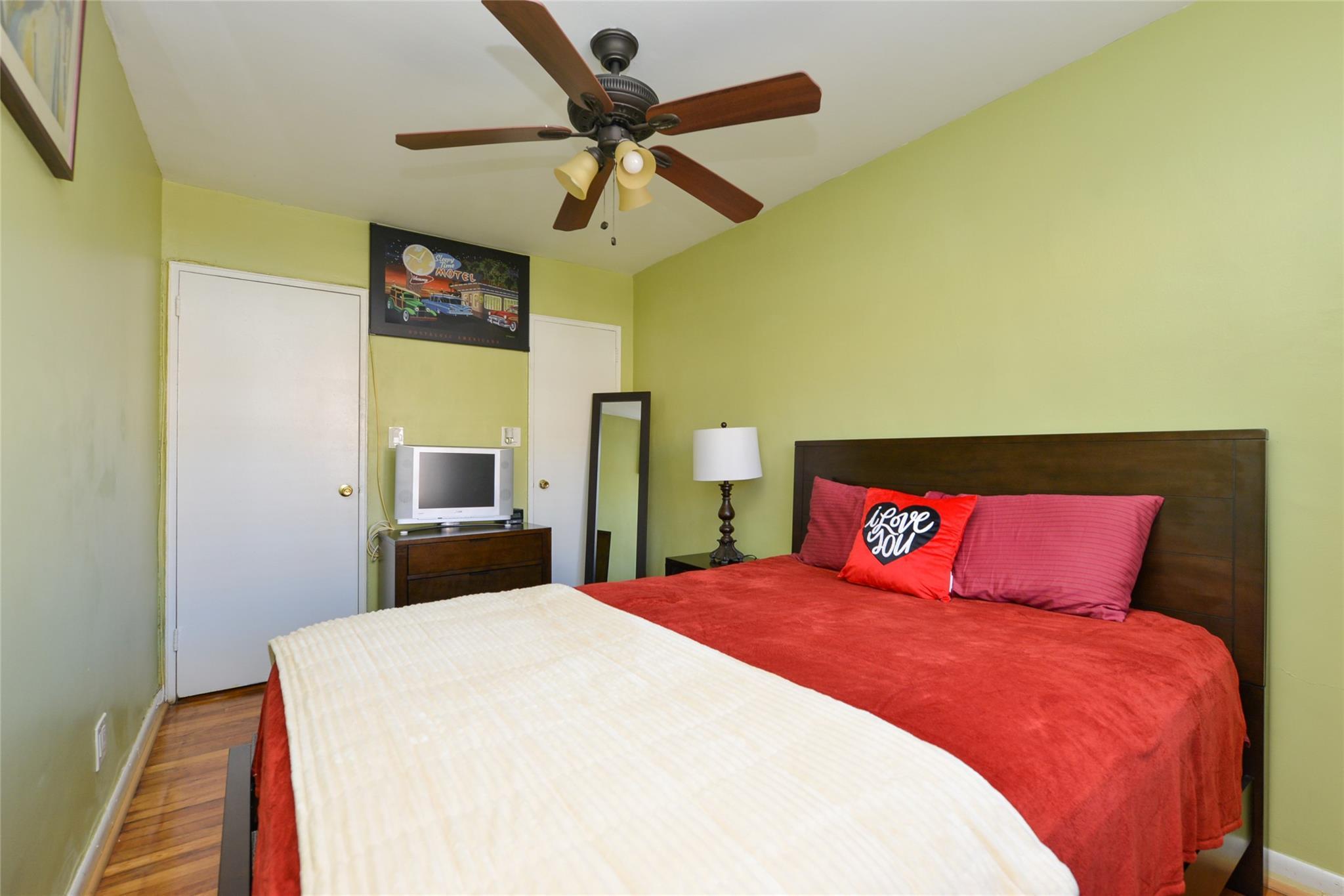 Single Family 86th  Brooklyn, NY 11236, MLS-882382-21