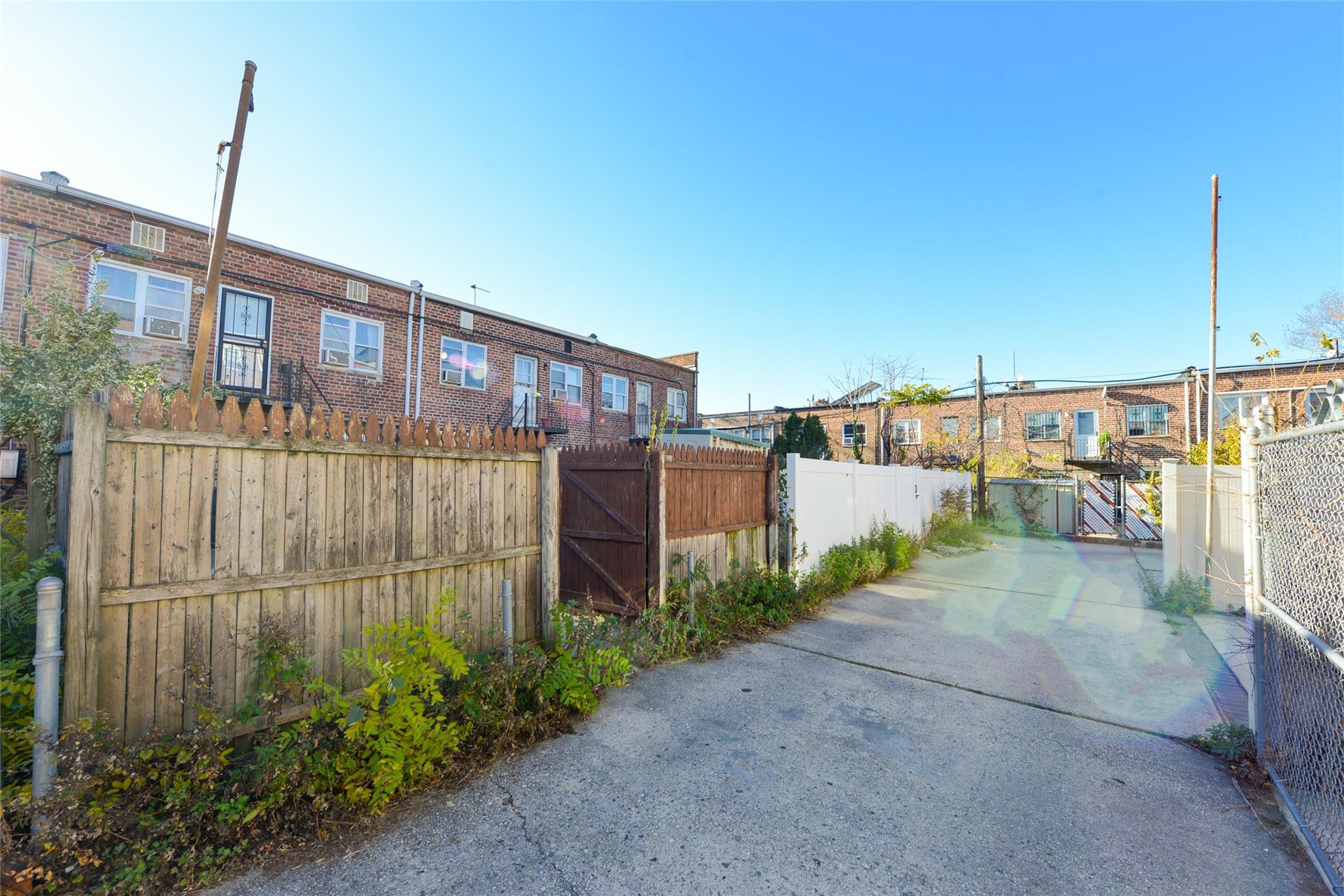 Single Family 86th  Brooklyn, NY 11236, MLS-882382-23