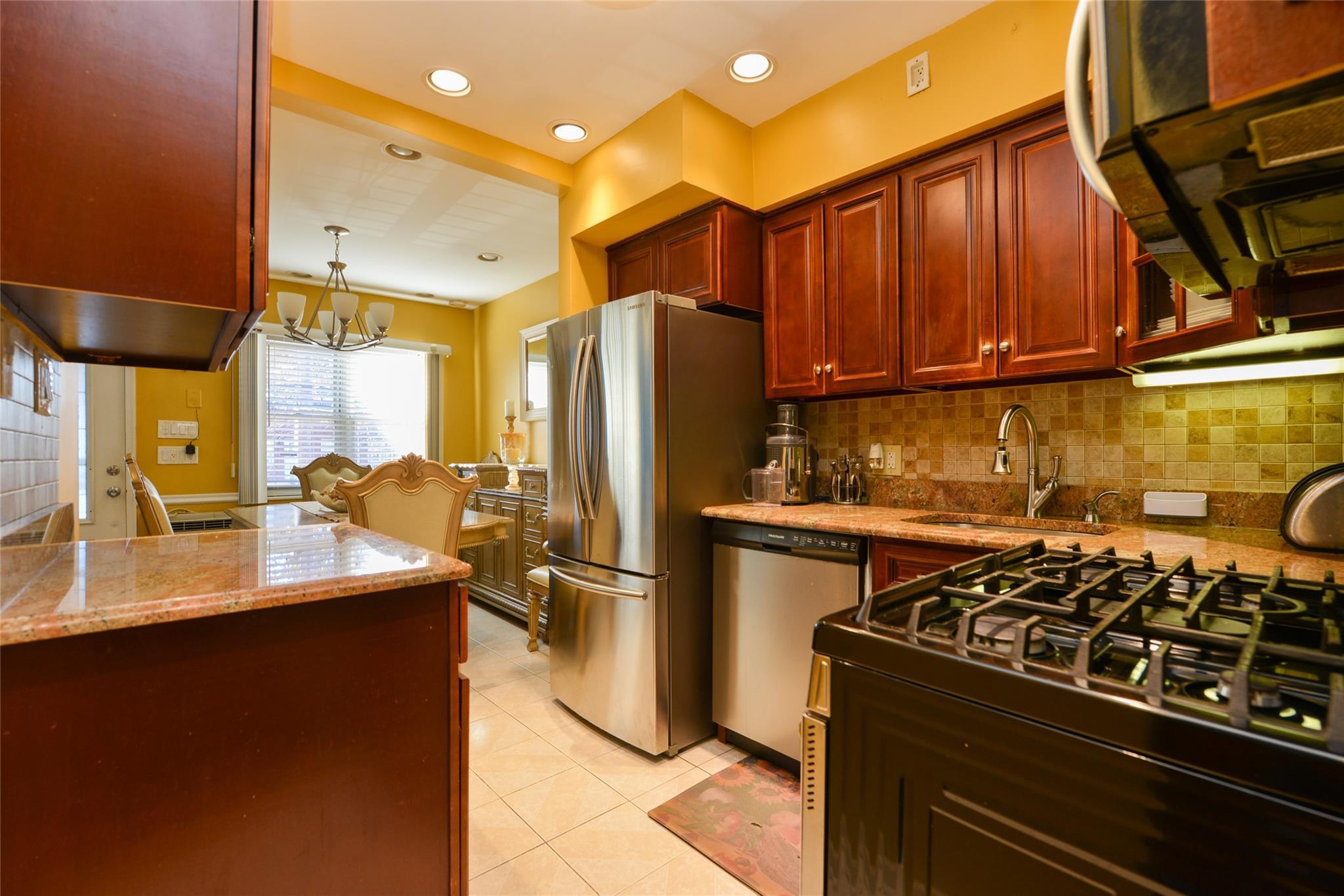 Single Family 86th  Brooklyn, NY 11236, MLS-882382-9