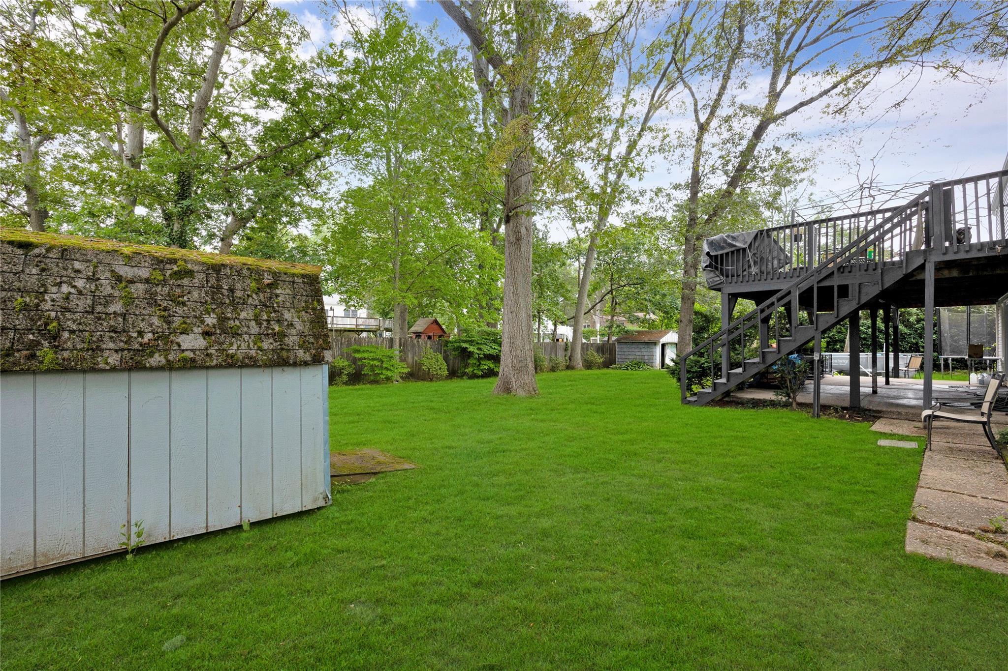 Single Family Shenandoah  Suffolk County, NY 11776, MLS-882406-25