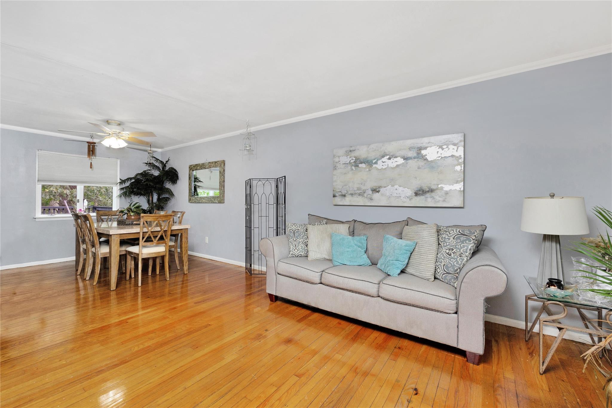 Single Family Shenandoah  Suffolk County, NY 11776, MLS-882406-5