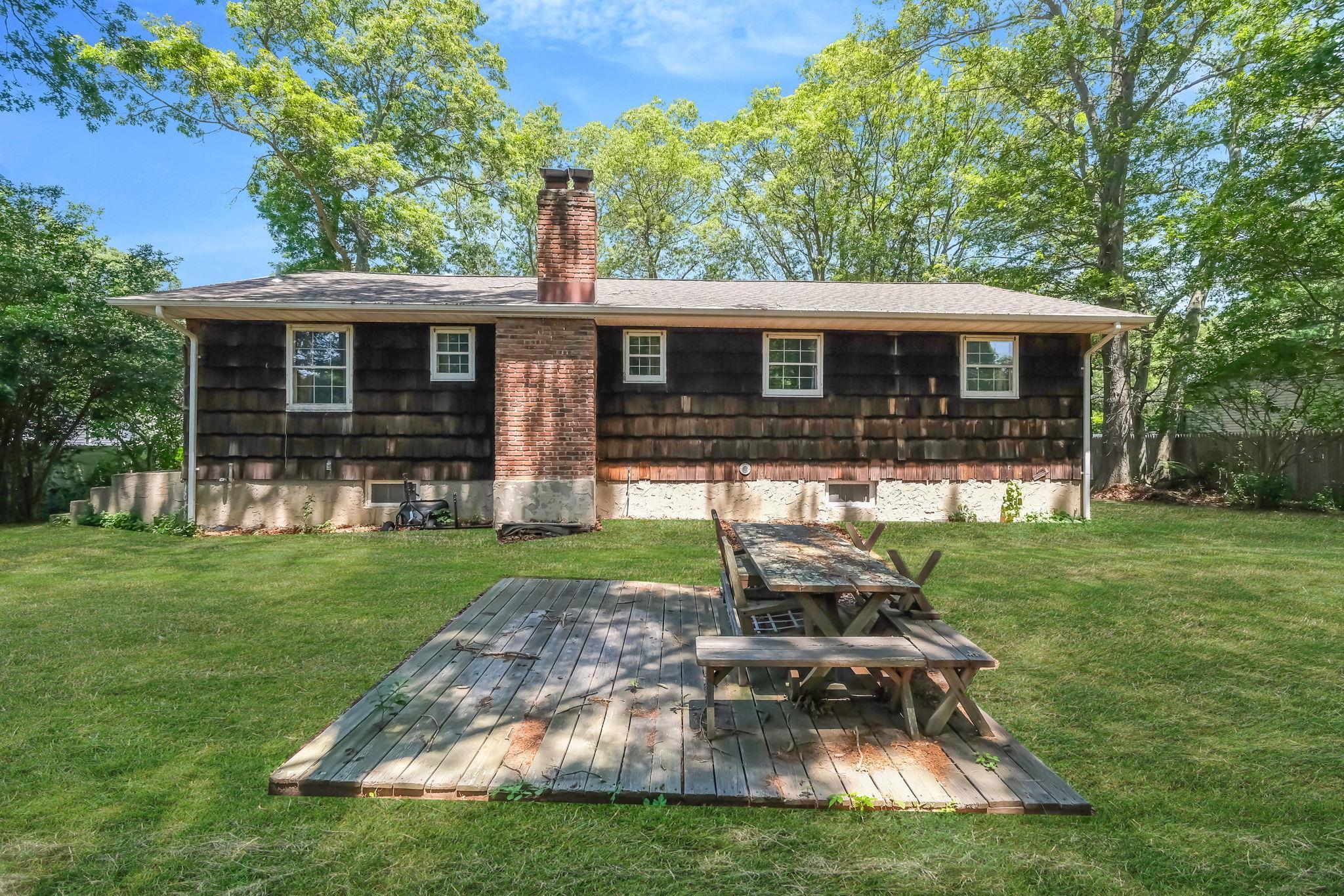 Single Family Bayside  Suffolk County, NY 11763, MLS-882411-31