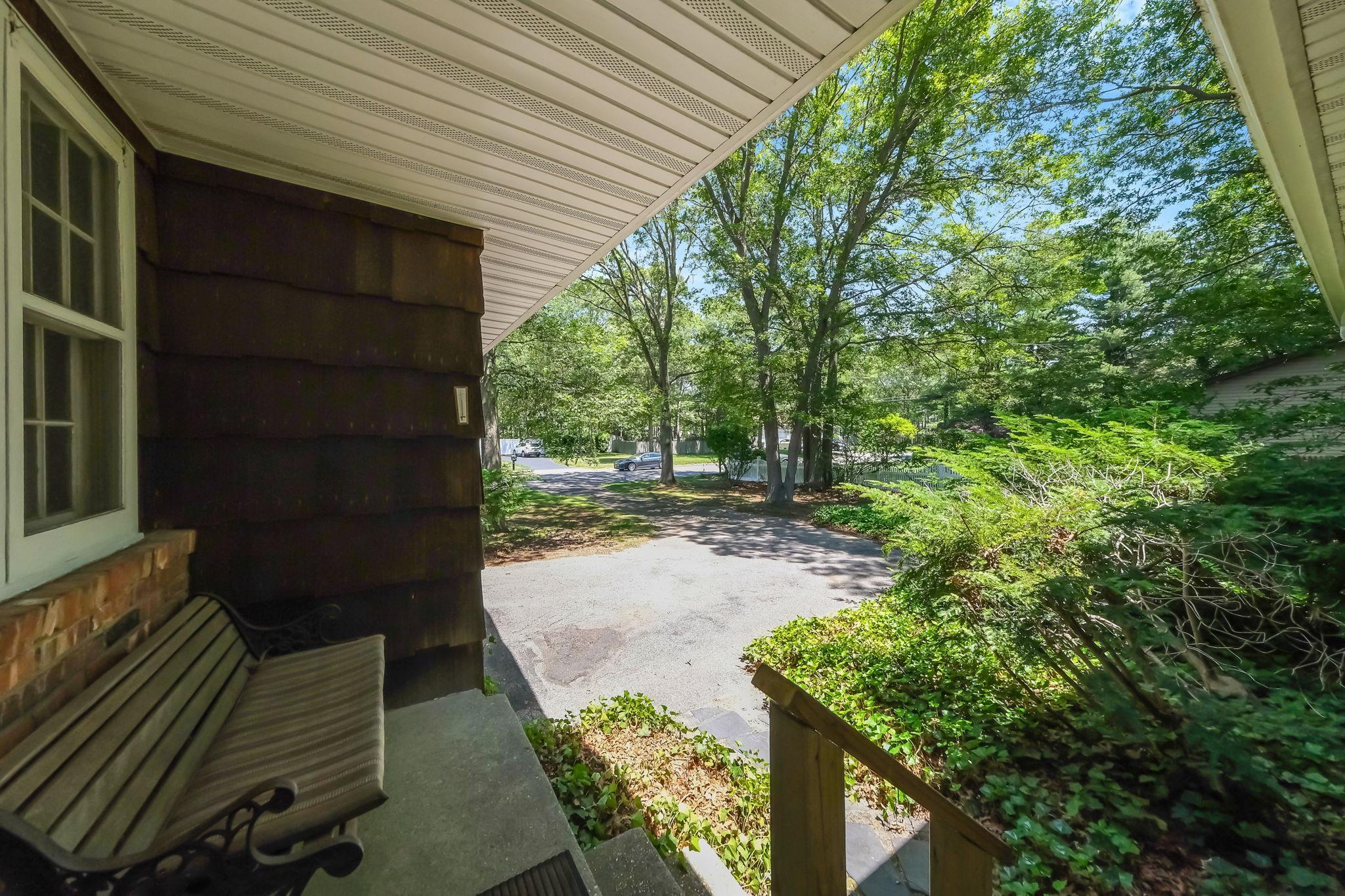 Single Family Bayside  Suffolk County, NY 11763, MLS-882411-5