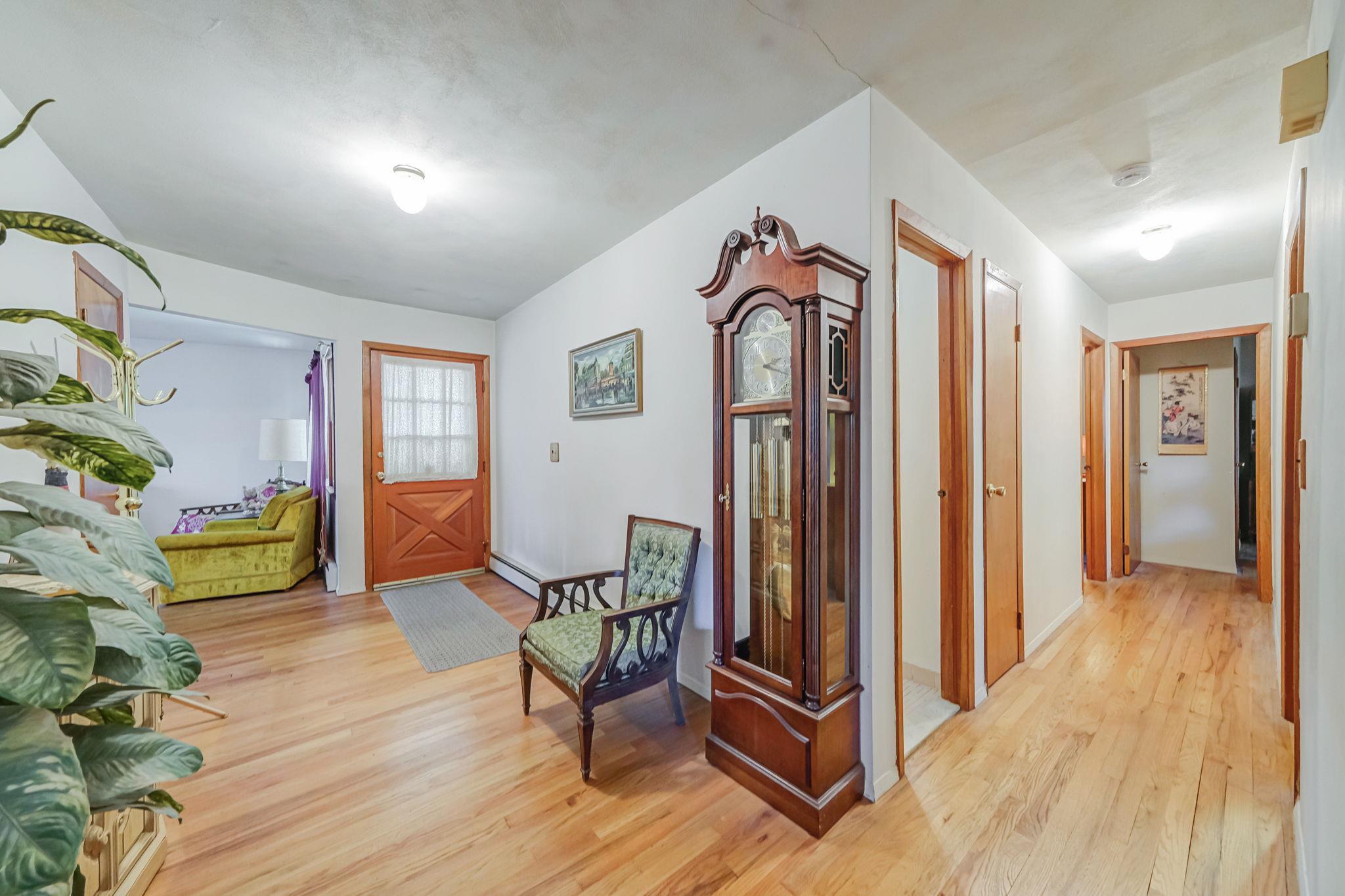 Single Family Bayside  Suffolk County, NY 11763, MLS-882411-7