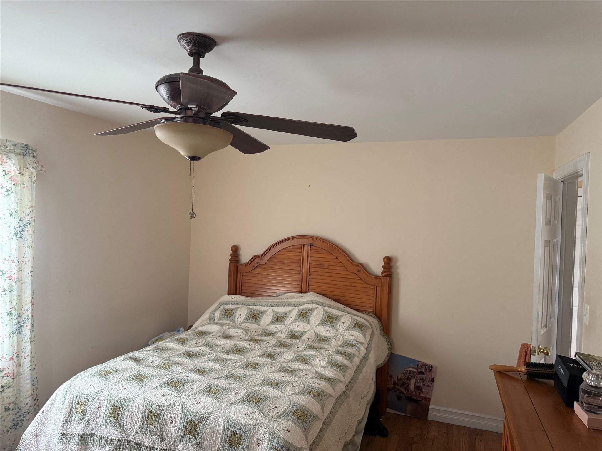 Single Family 19  Queens, NY 11357, MLS-882444-8