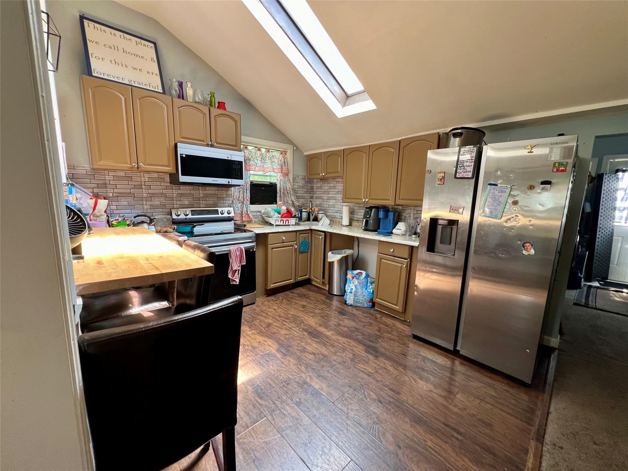 Single Family Daisy  Suffolk County, NY 11951, MLS-882447-4