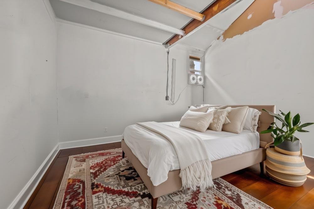 Single Family College Point Blvd  Queens, NY 11356, MLS-882454-31